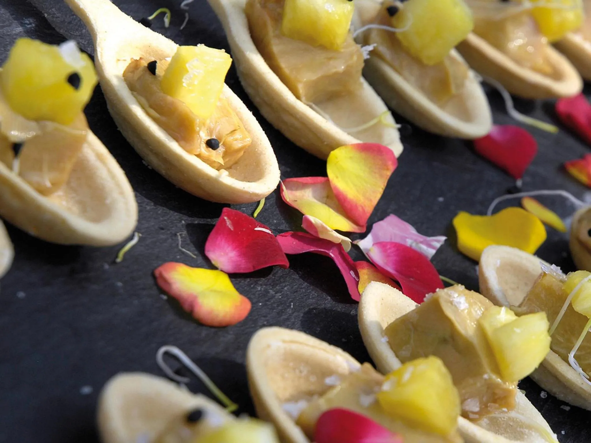 Food and drinks in Qgat Restaurant Events & Hotel