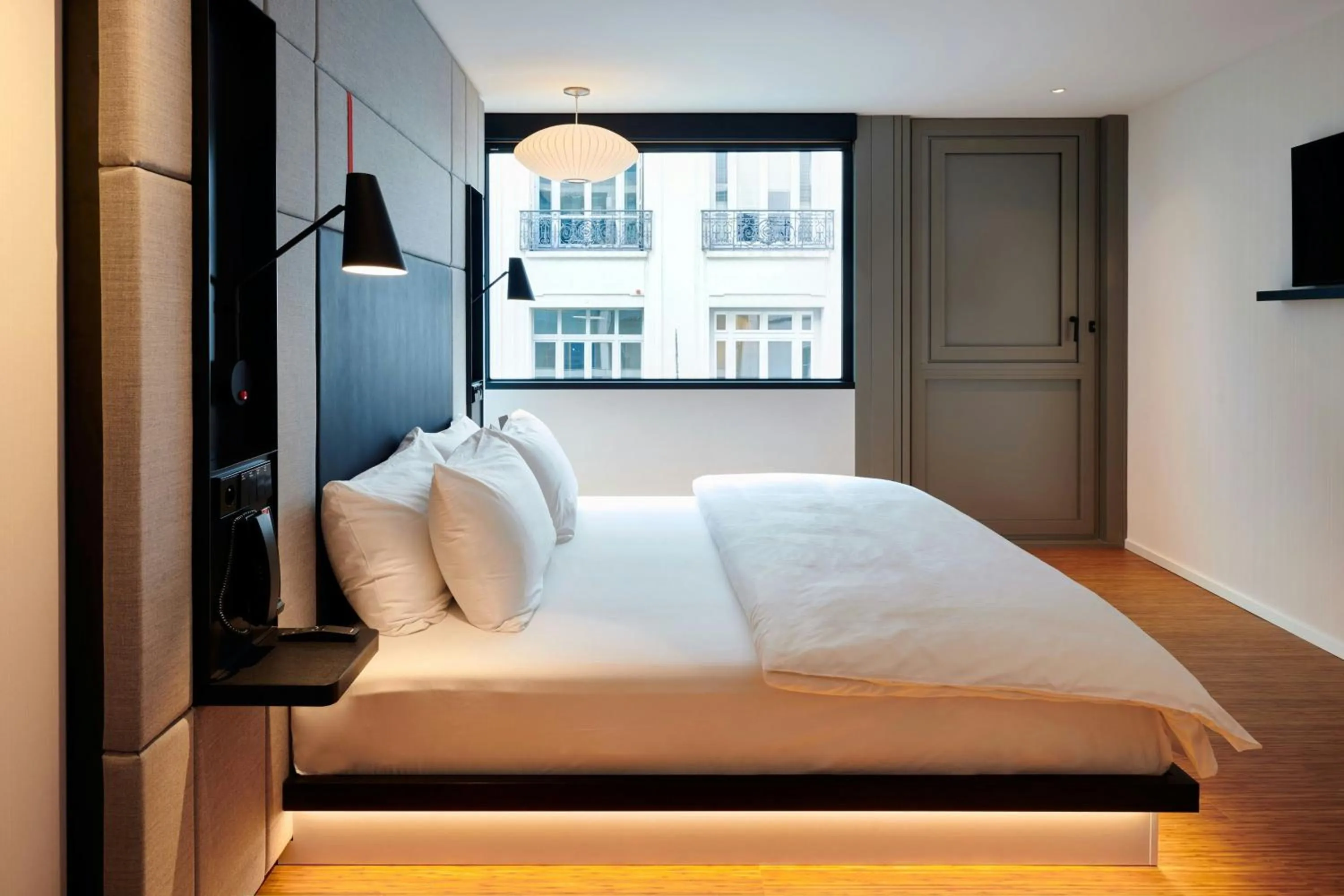 Bedroom, Bed in citizenM Paris Opera