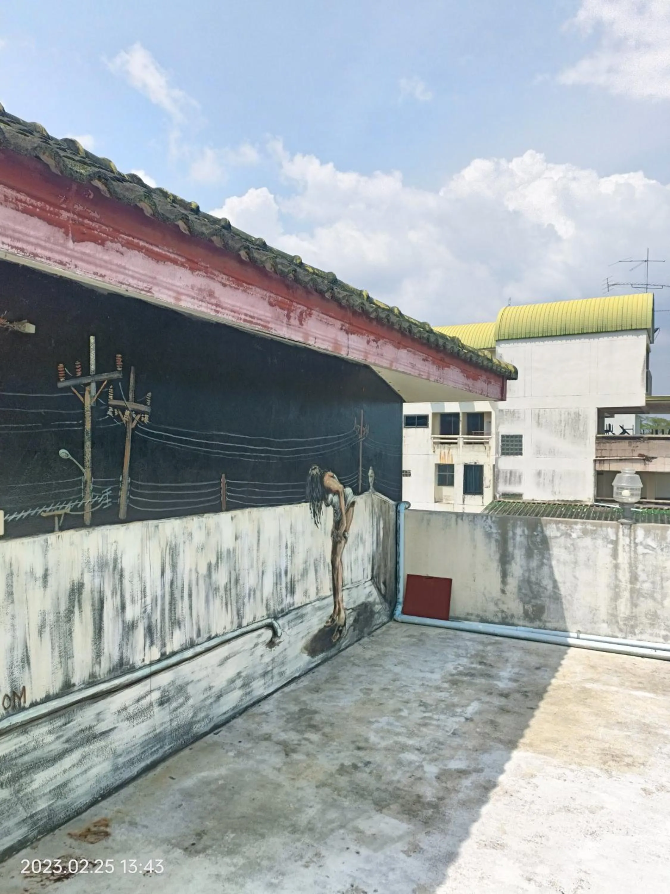 Funky Crab The River