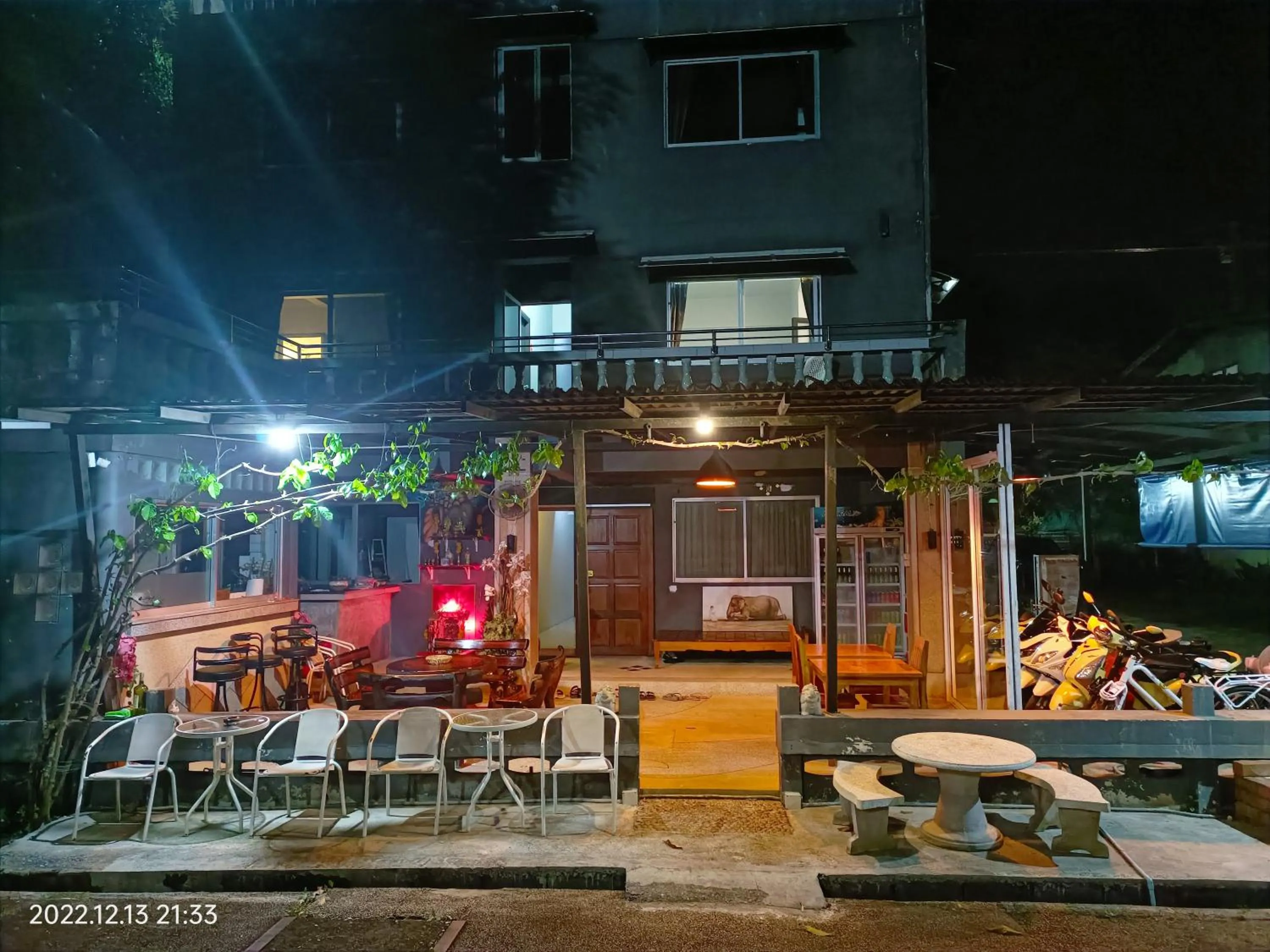 Funky Crab The River