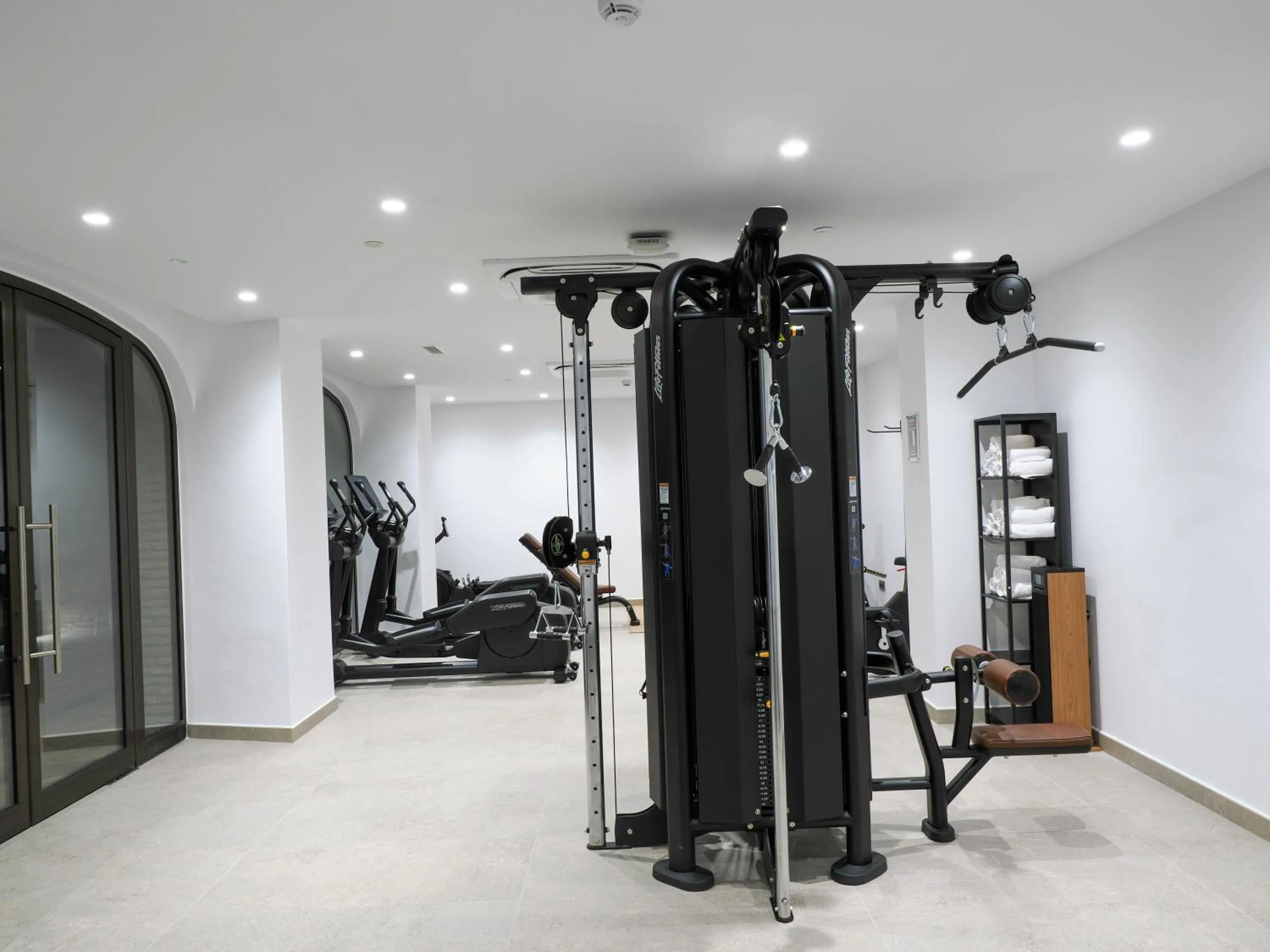 Fitness centre/facilities in Hotel Apartamentos Bajondillo