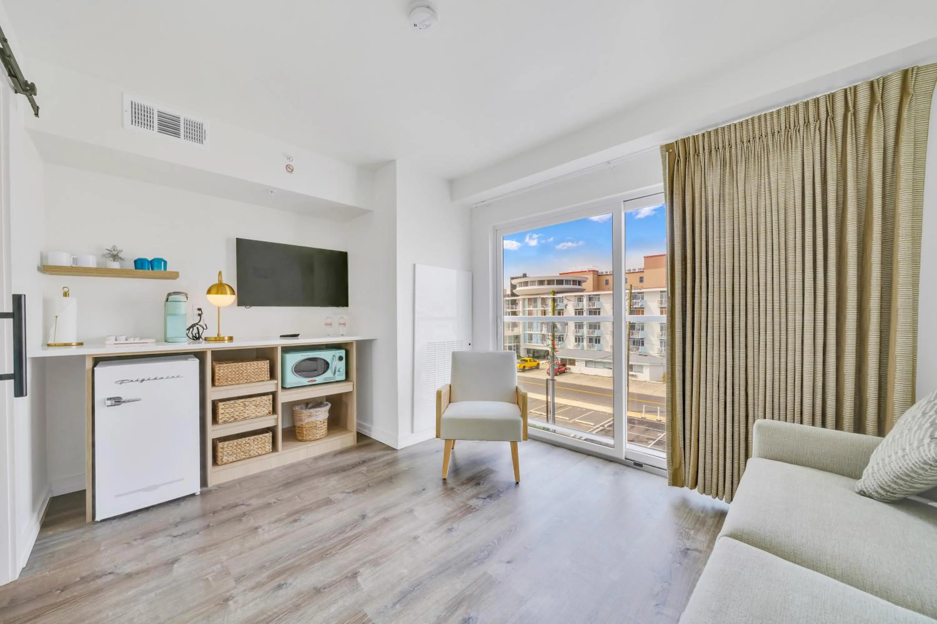 Living room in Madison Resort Wildwood Crest