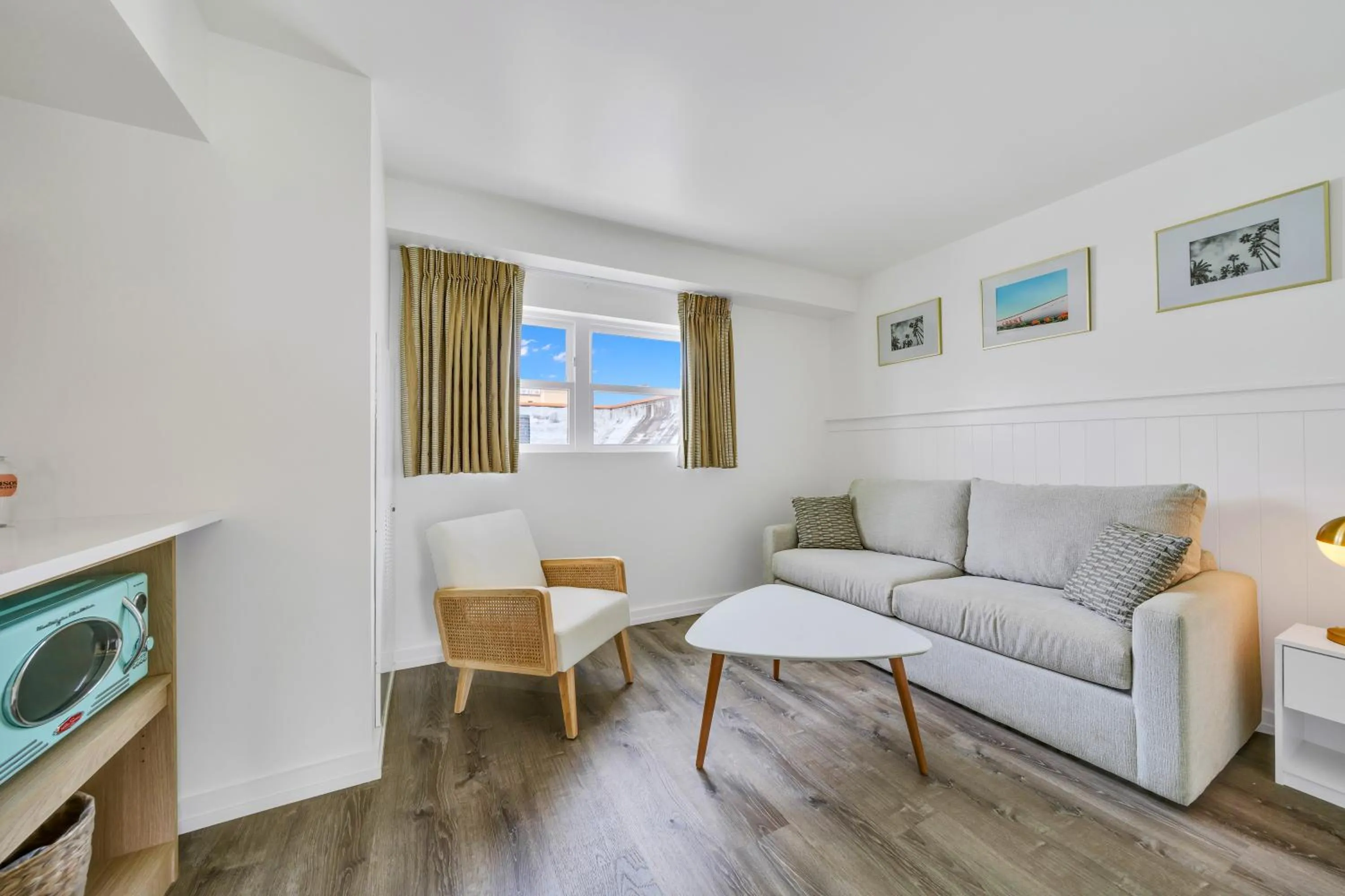 Living room in Madison Resort Wildwood Crest