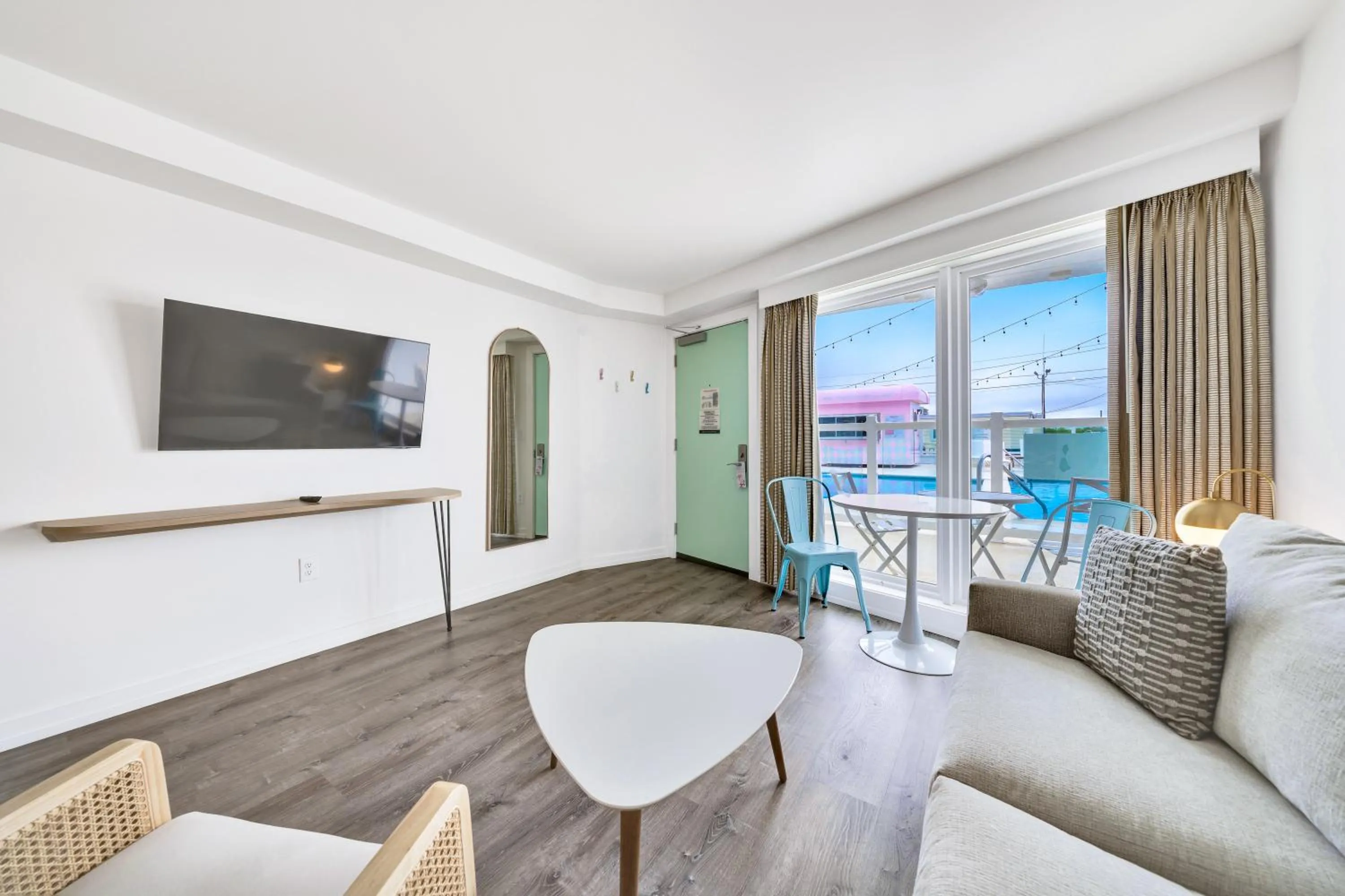 Seating area in Madison Resort Wildwood Crest