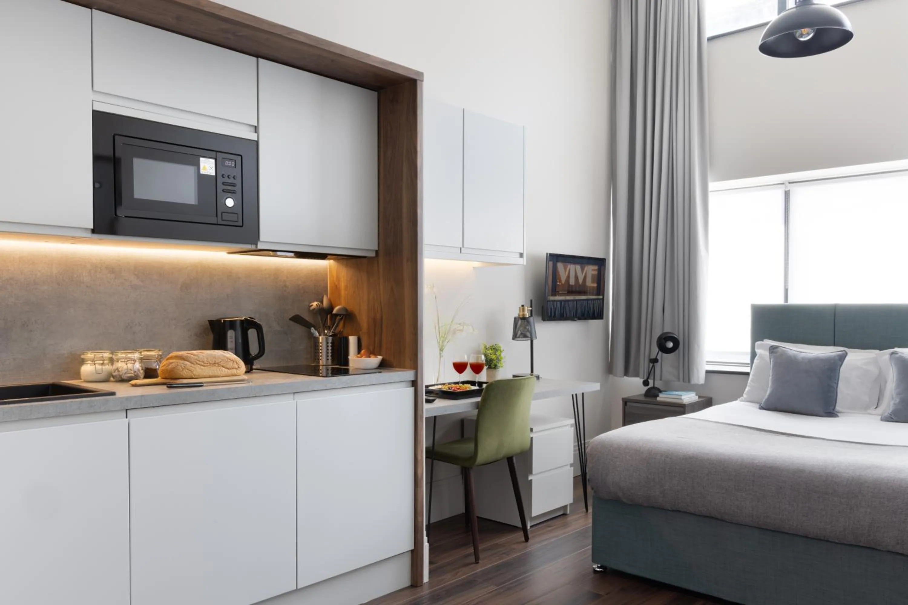 Photo of the whole room, Bed in Vive Hotel