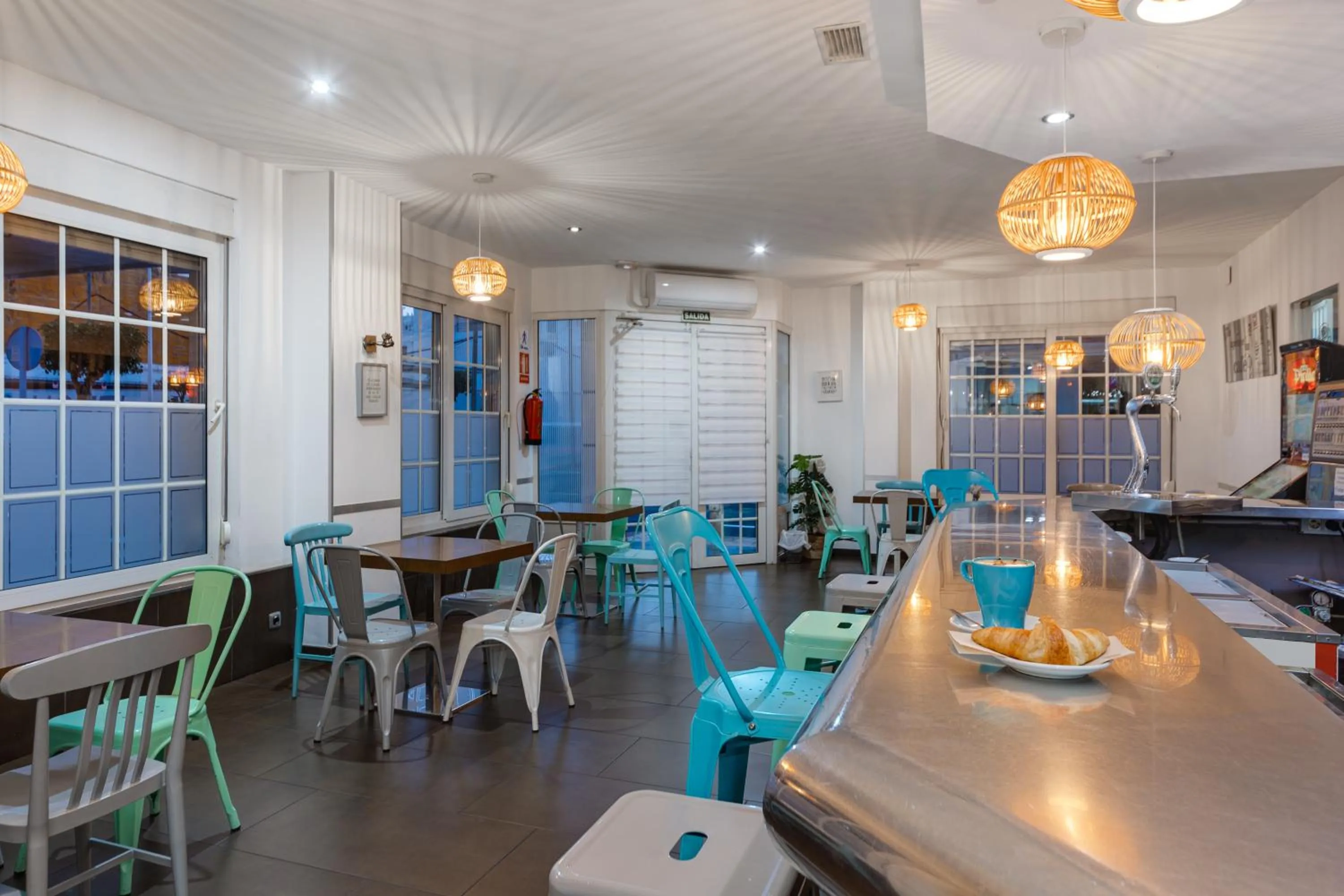 Lounge or bar in Hotel Madrid