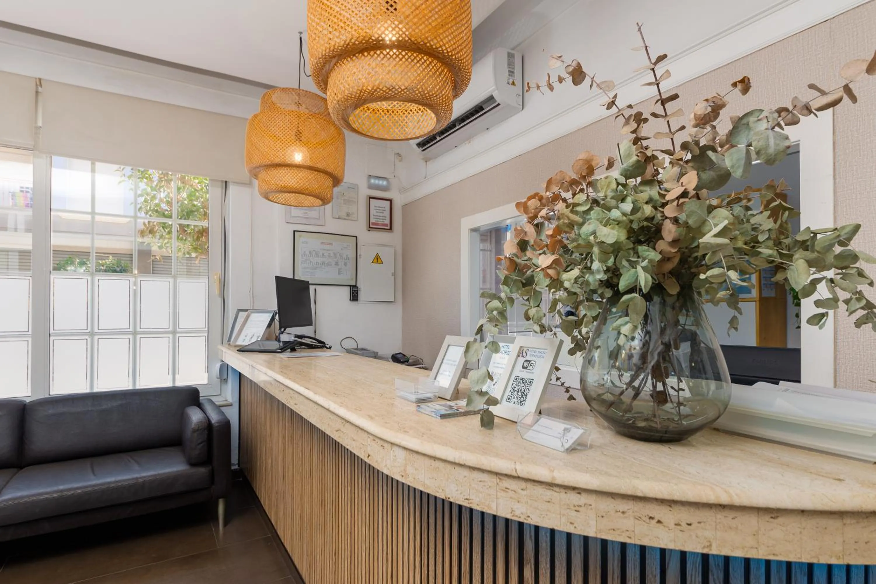 Lobby or reception in Hotel Madrid