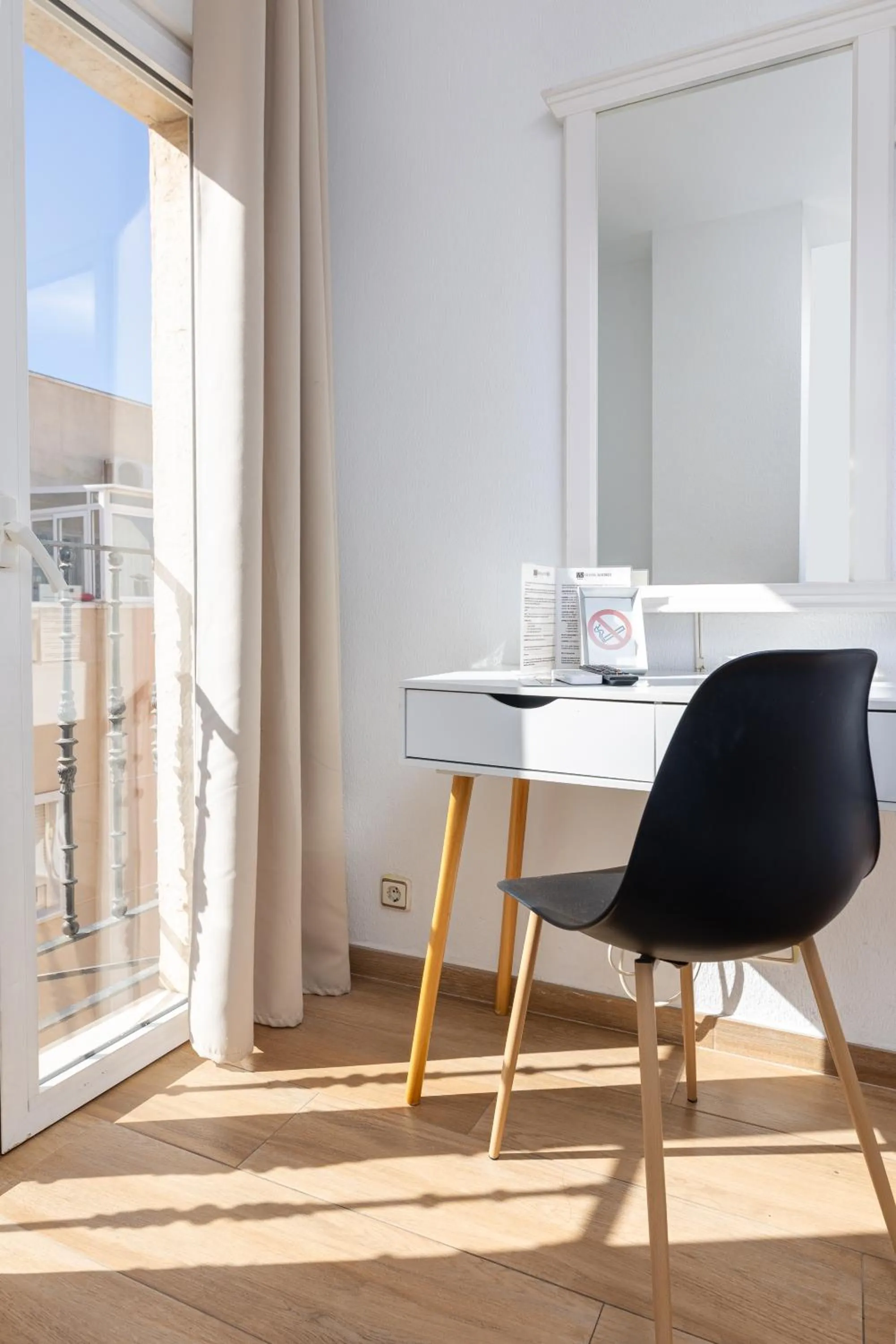 Property building in Hotel Madrid