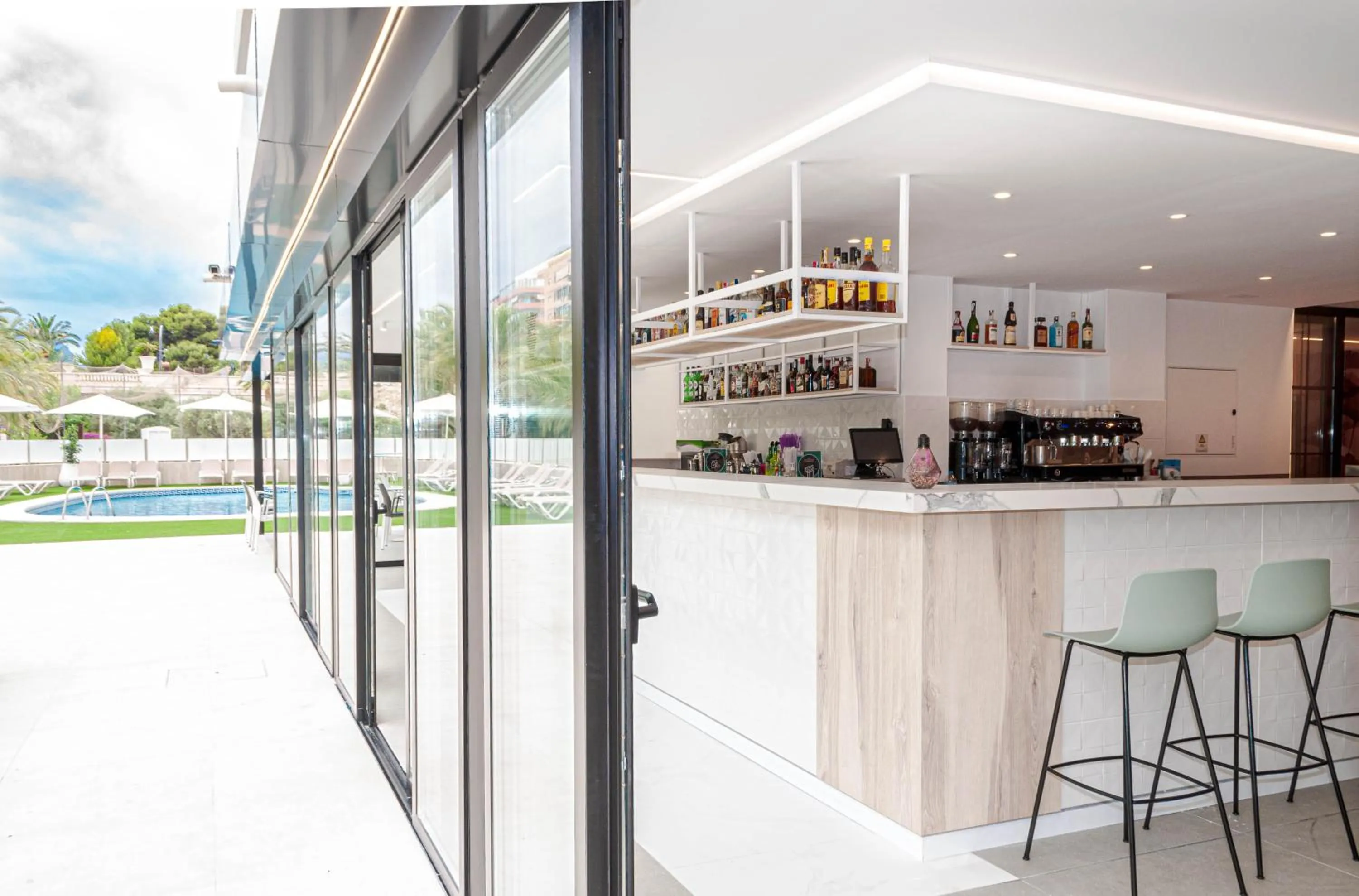 Lounge or bar in Prince Park