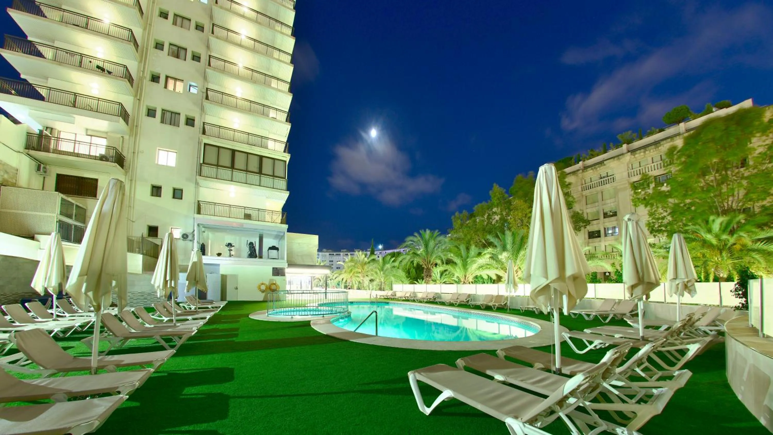 Property building in Prince Park