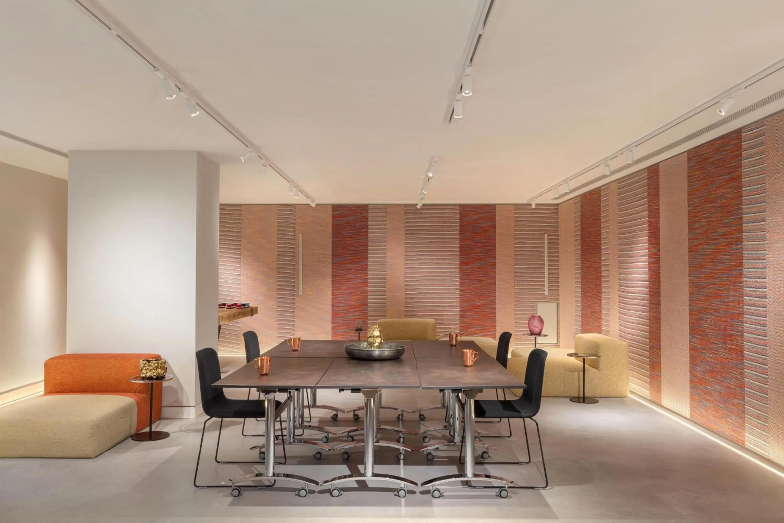 Meeting/conference room in W Ibiza