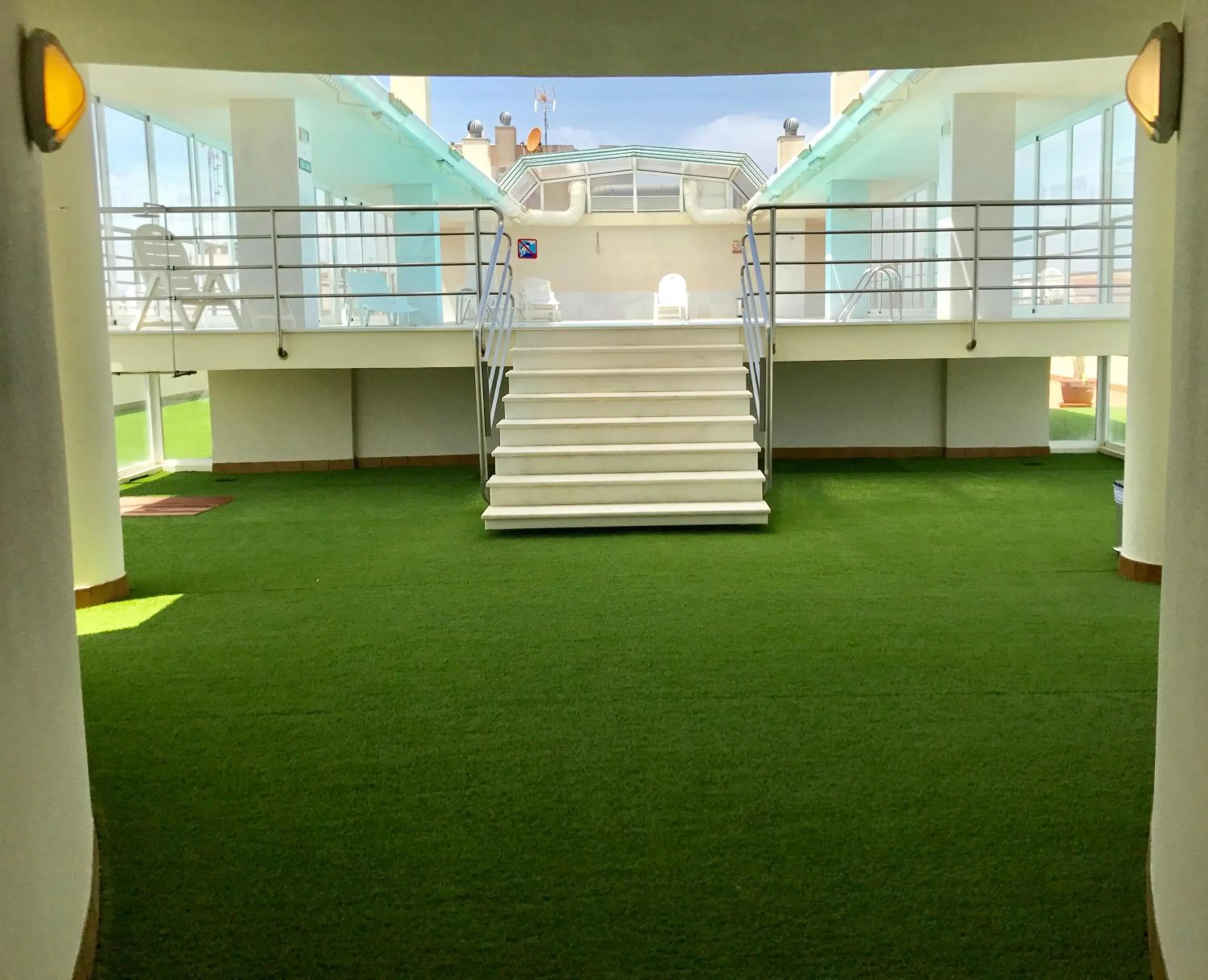 Swimming pool in Hotel Bartos