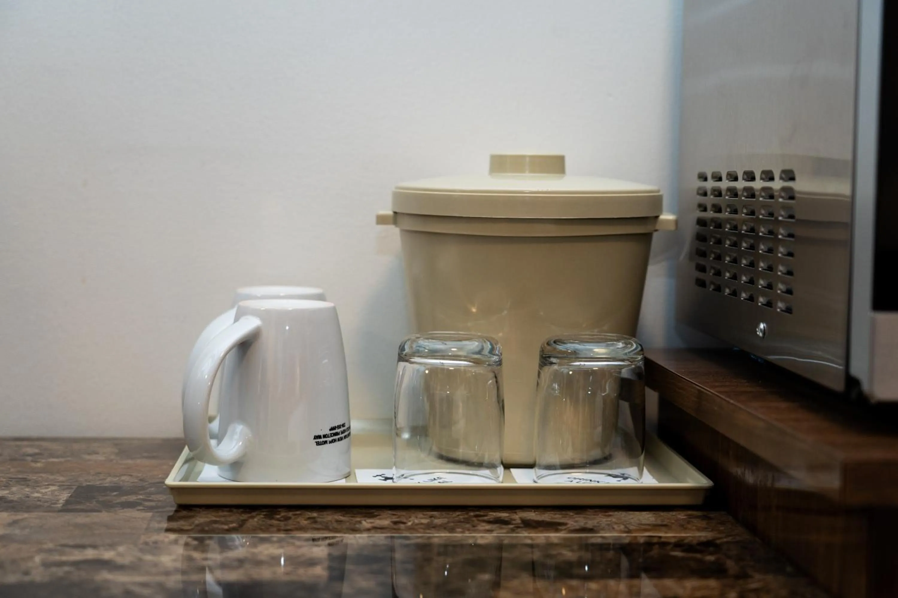 Coffee/tea facilities in Mountain View Hope Motel