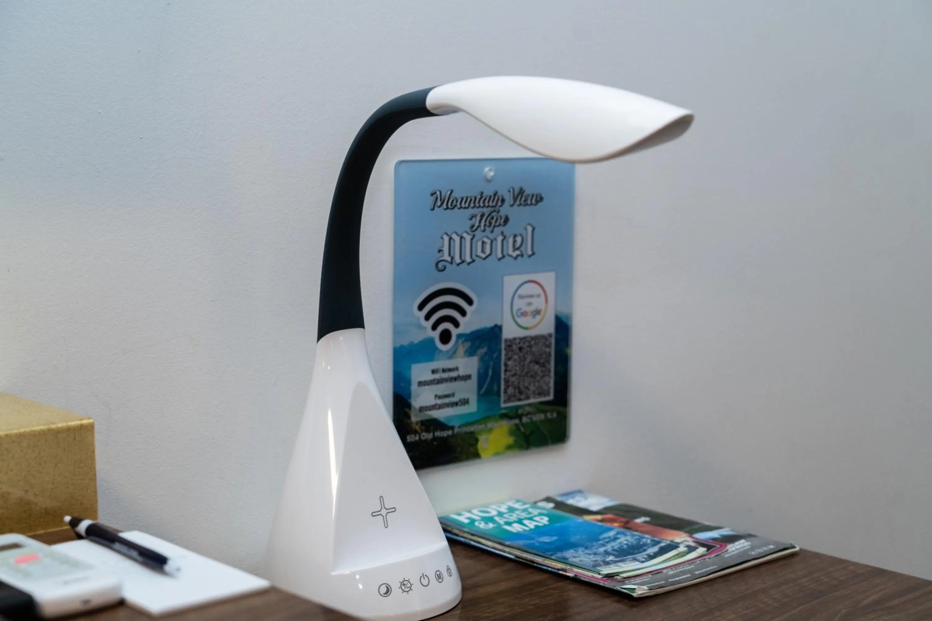 furniture in Mountain View Hope Motel