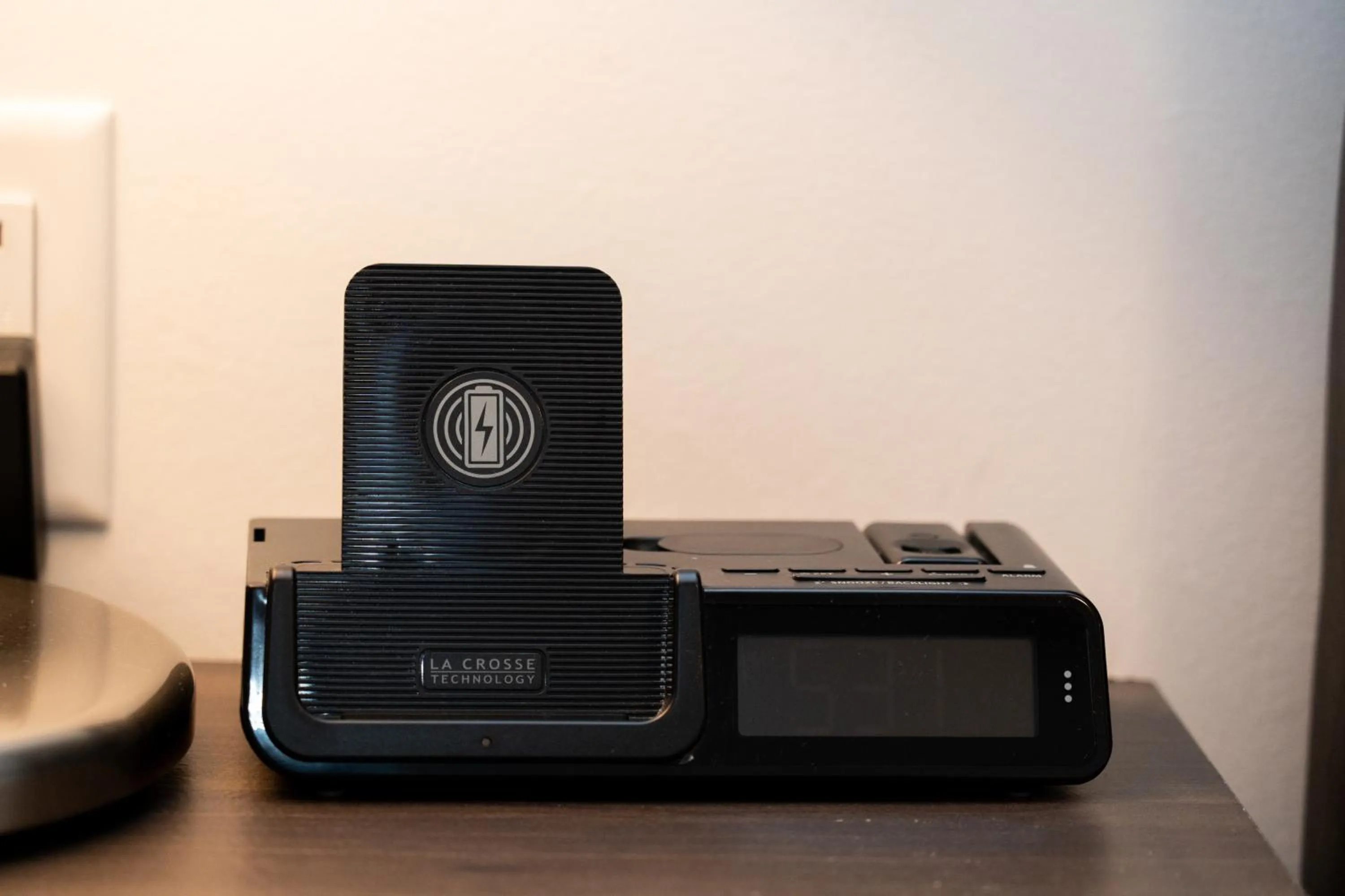 Time of day in Mountain View Hope Motel