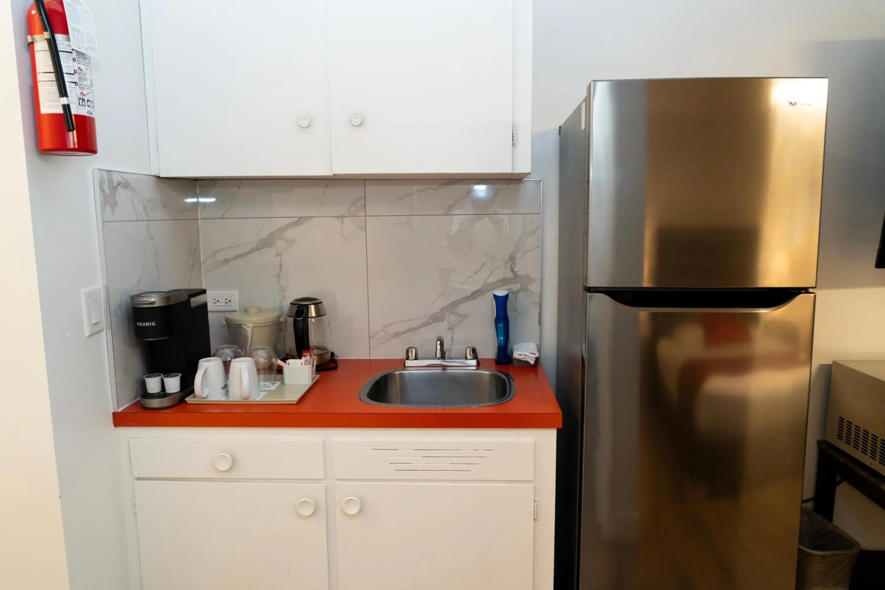 Coffee/tea facilities in Mountain View Hope Motel