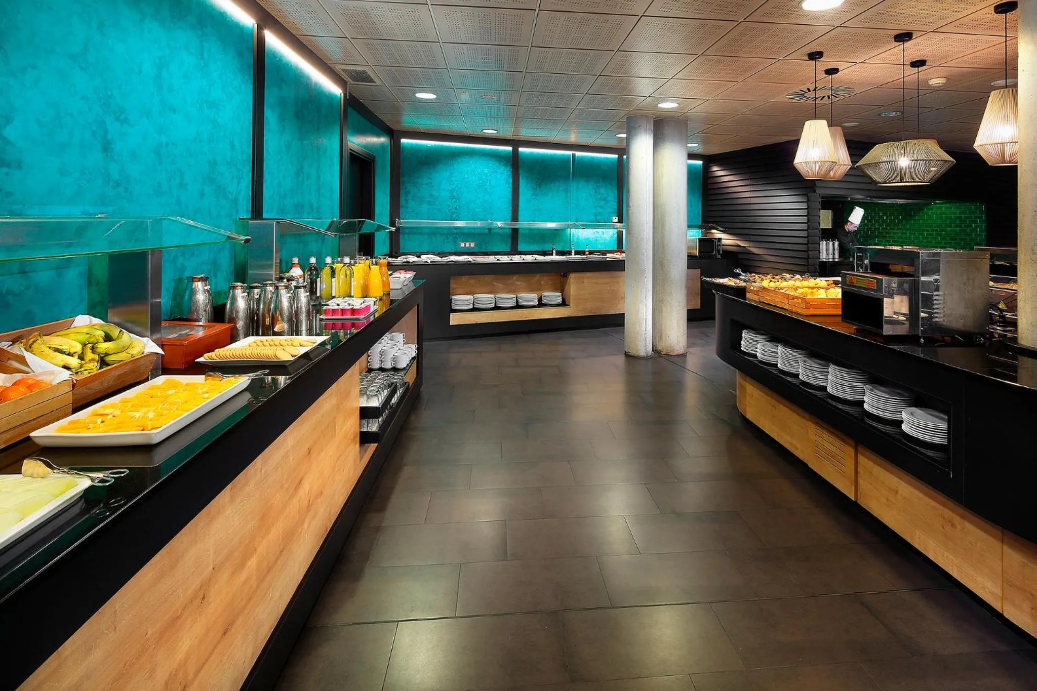 Buffet breakfast in HG Alto Aragón