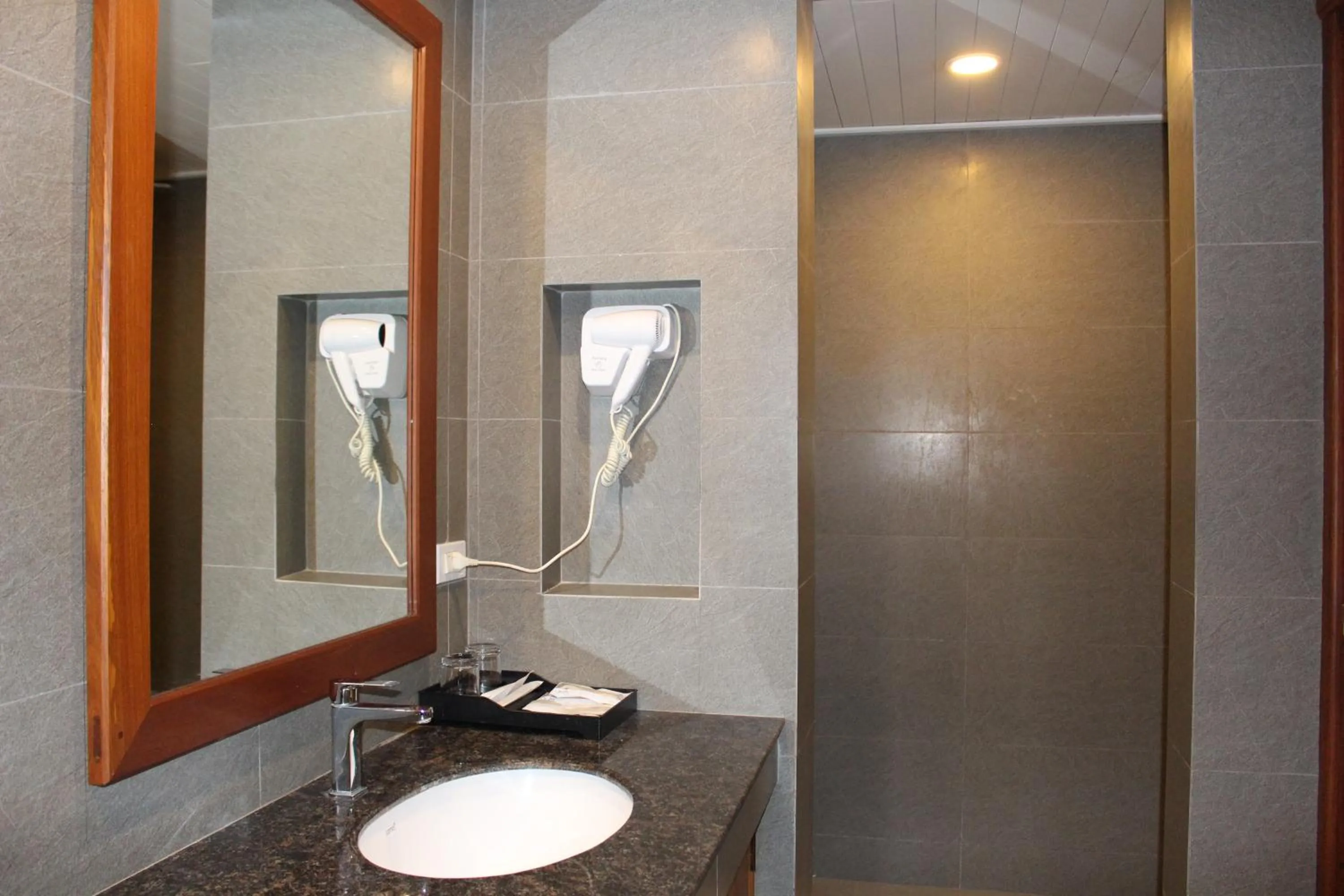 Bathroom in Lux Hotel