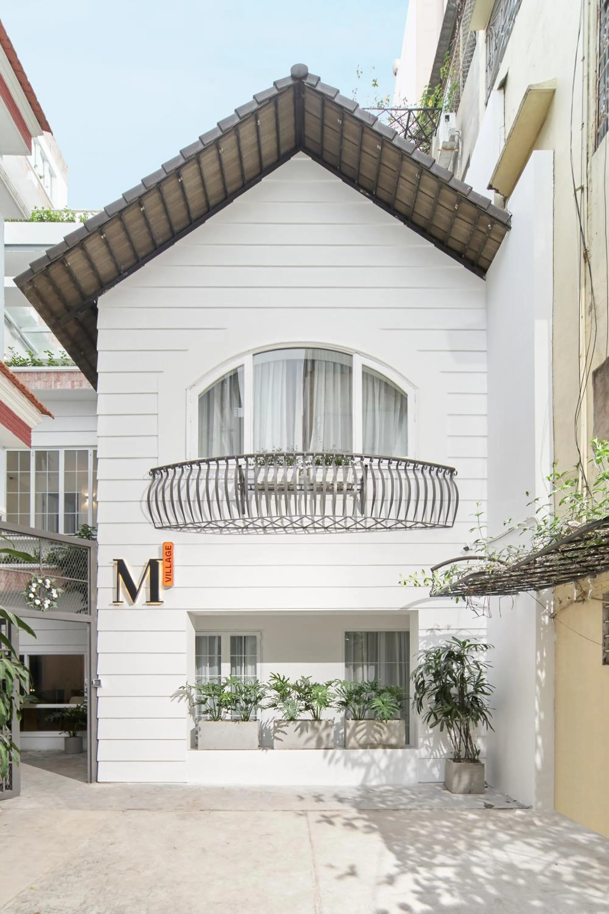Property building in M Village Living Cao Thắng