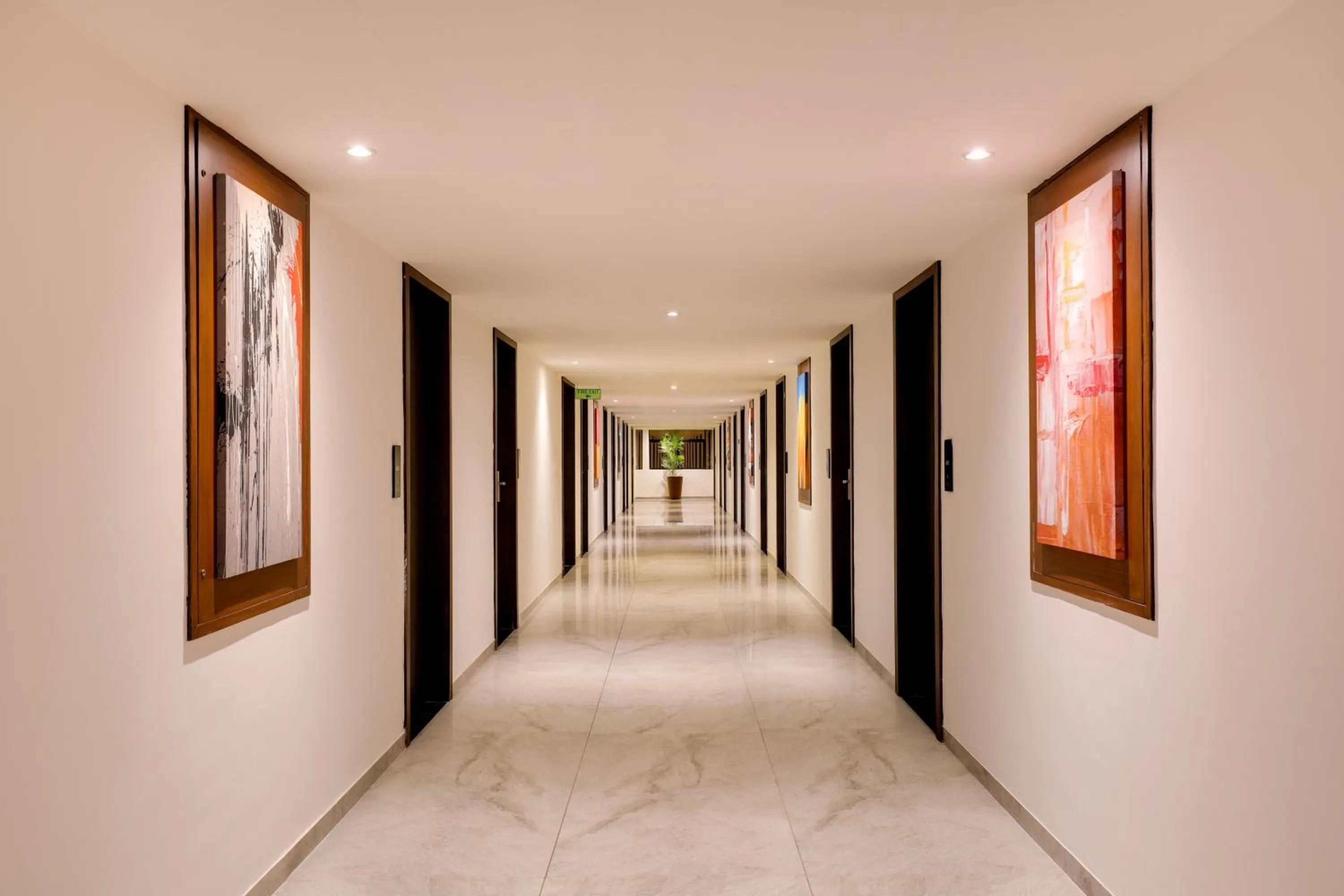 Lobby or reception in Keys Lite by Lemon Tree Hotels, Vadodara