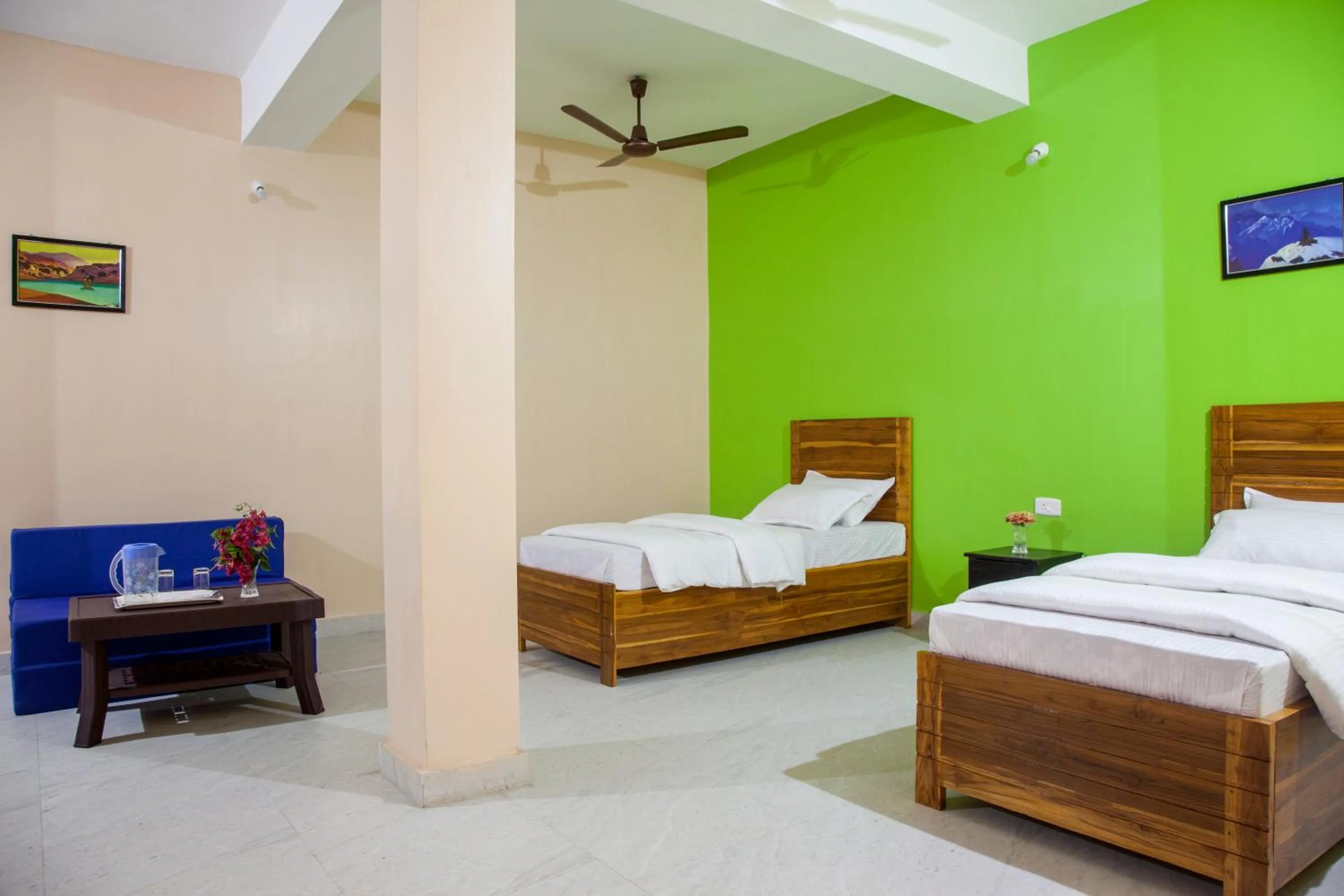 Bedroom, Bed in Rains Inn Eco Hotel