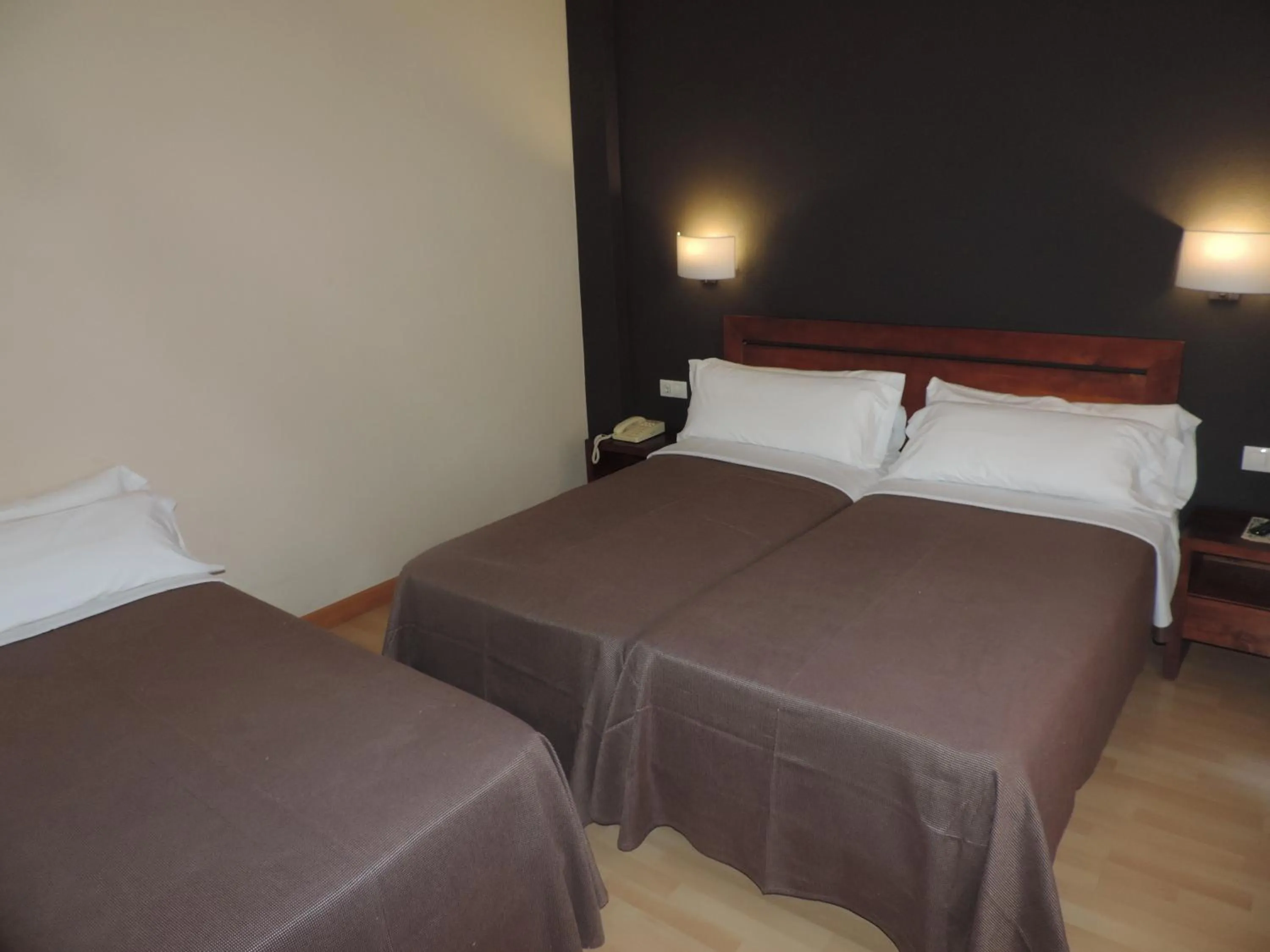 Bed in Puerta De España