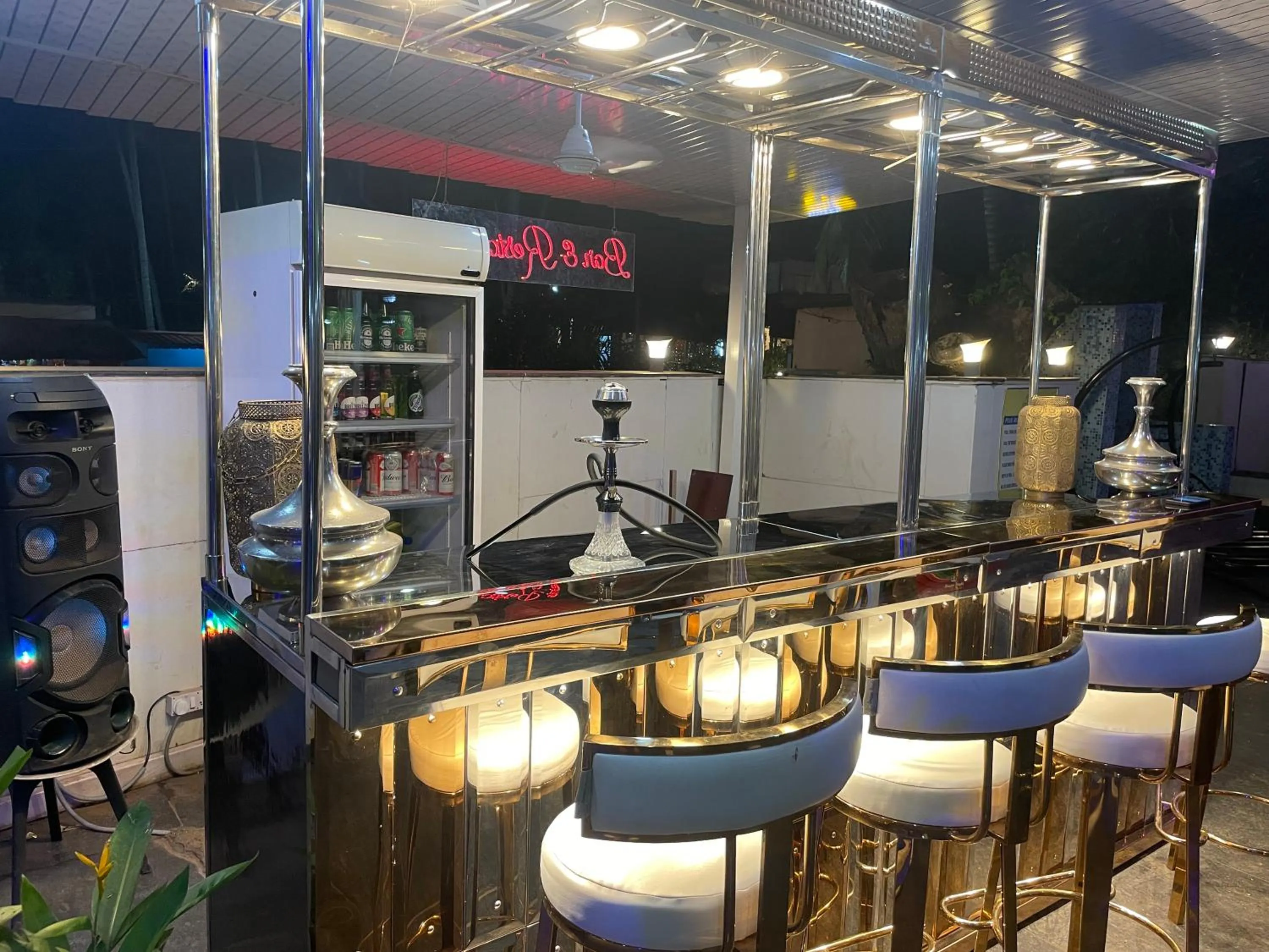 Lounge or bar in Hotel Goa Continental - Baga