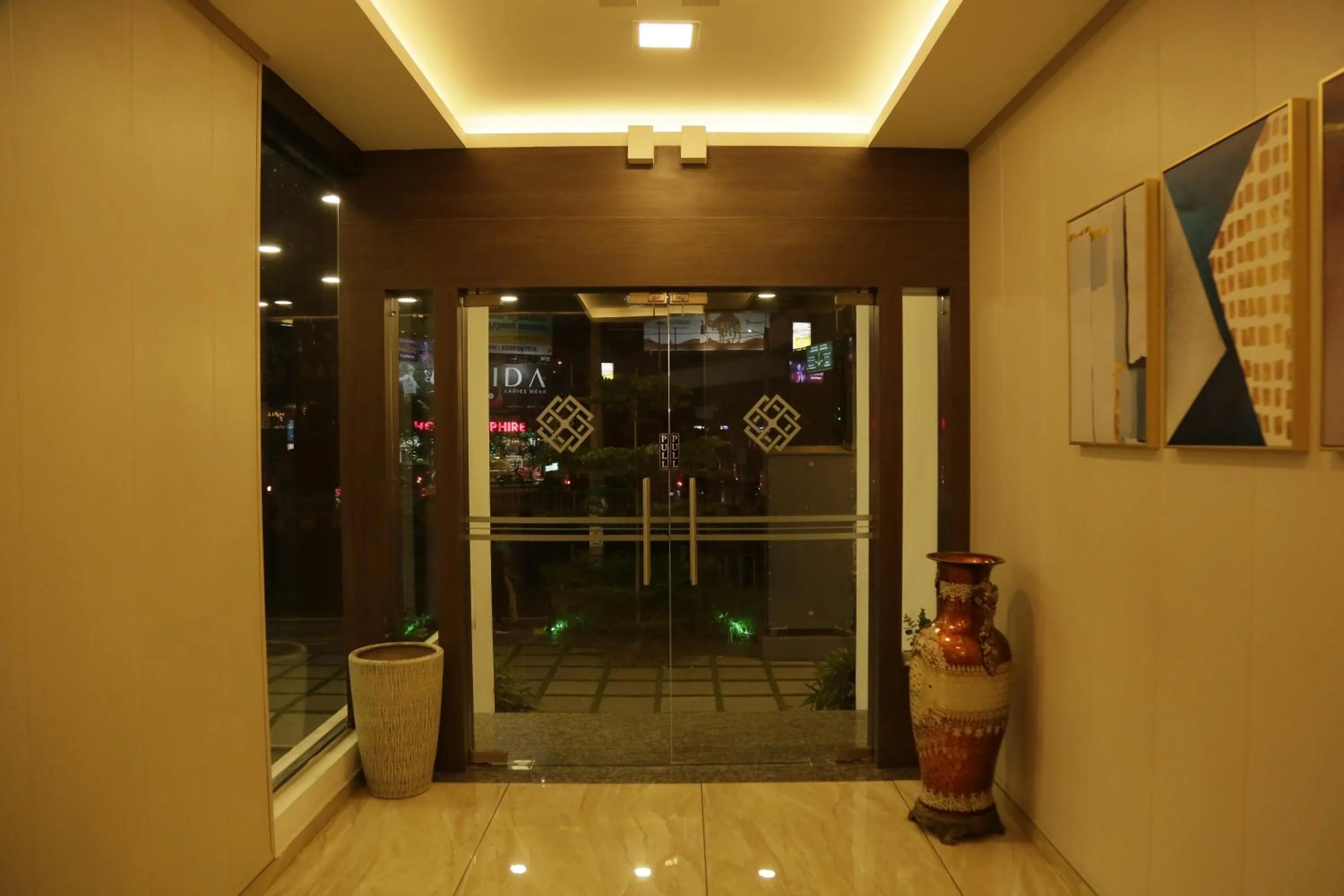 Facade/entrance in ESQUINA RESIDENCY