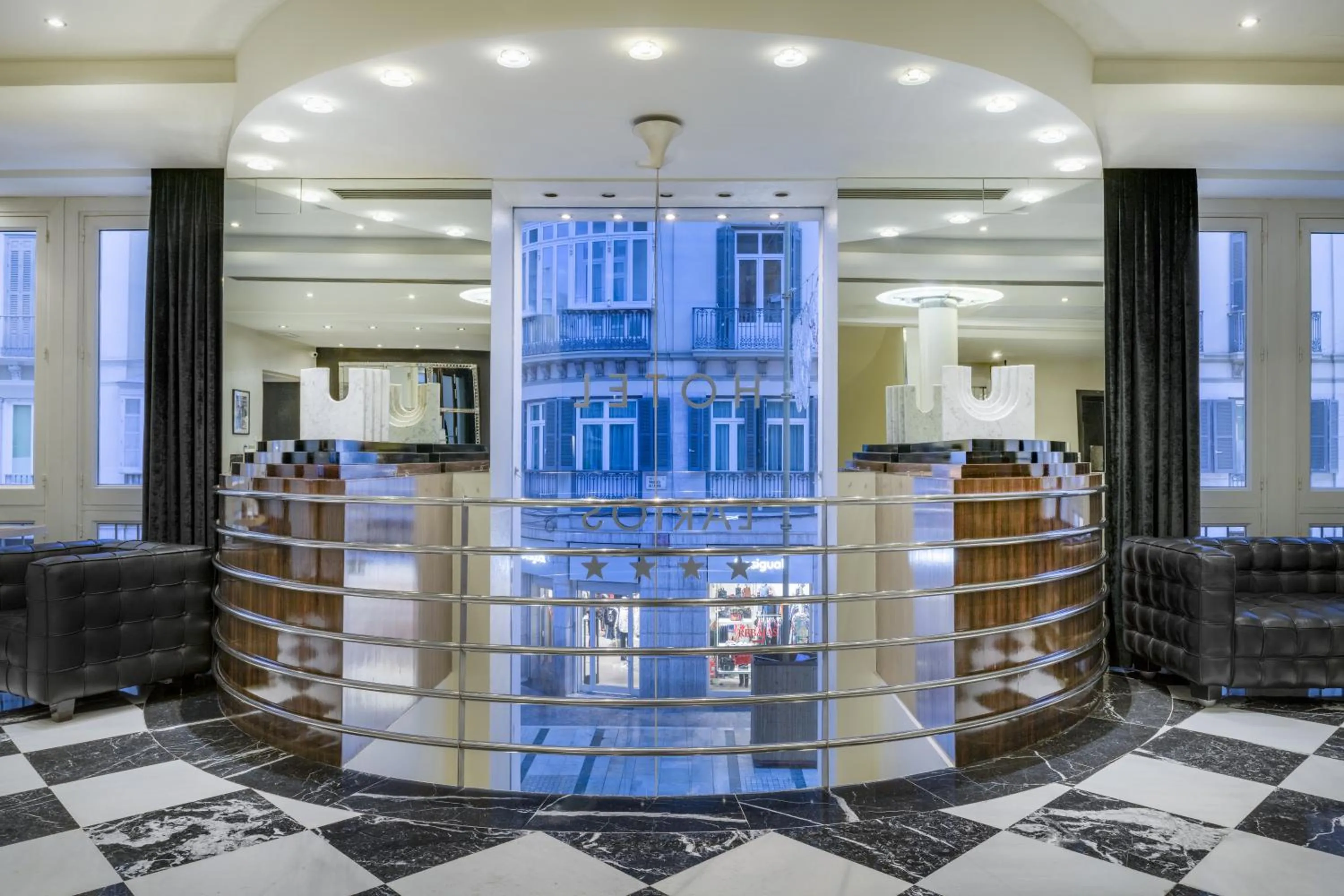 Lobby or reception in Hotel Larios Málaga