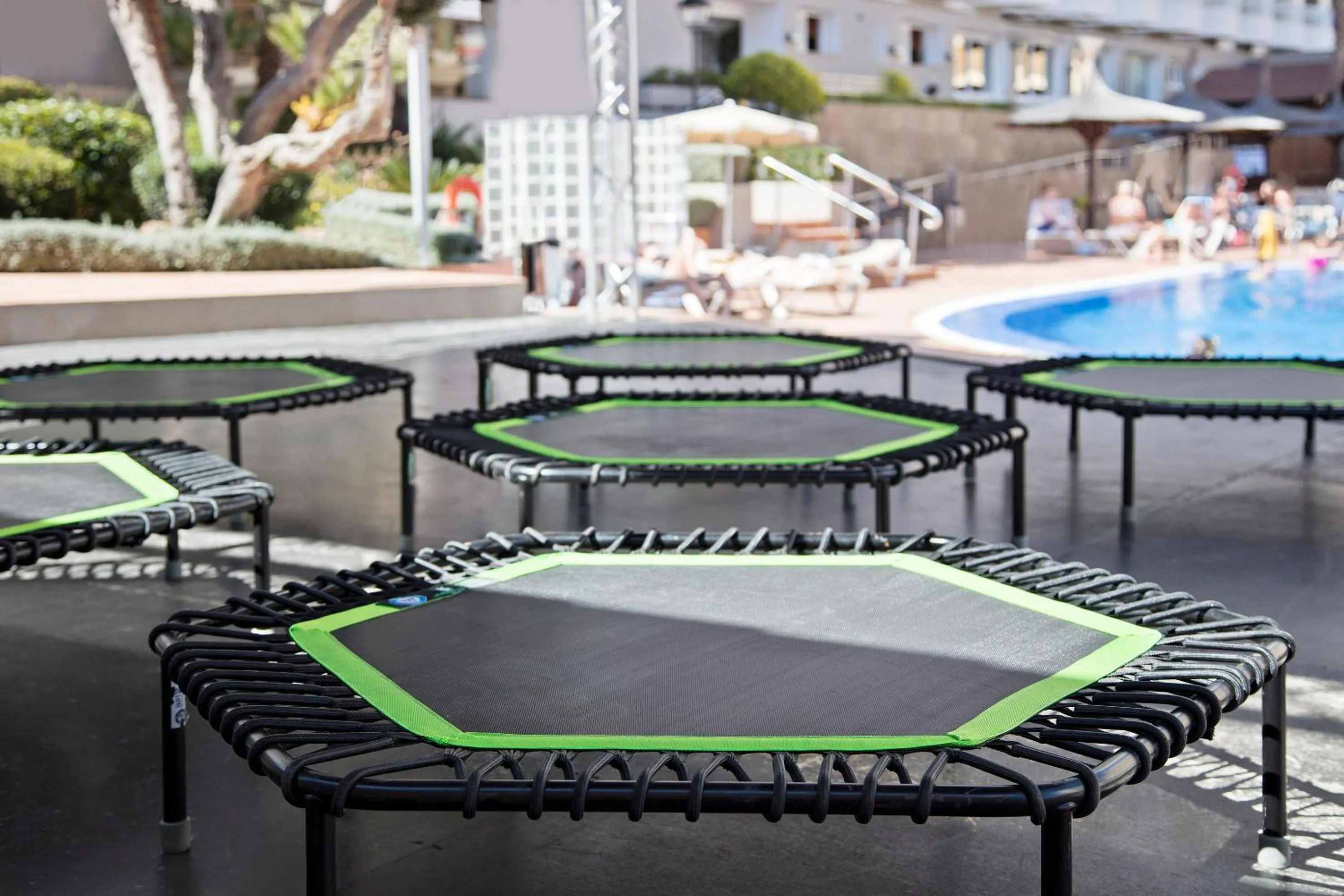 Evening entertainment in Sol Pelicanos Ocas