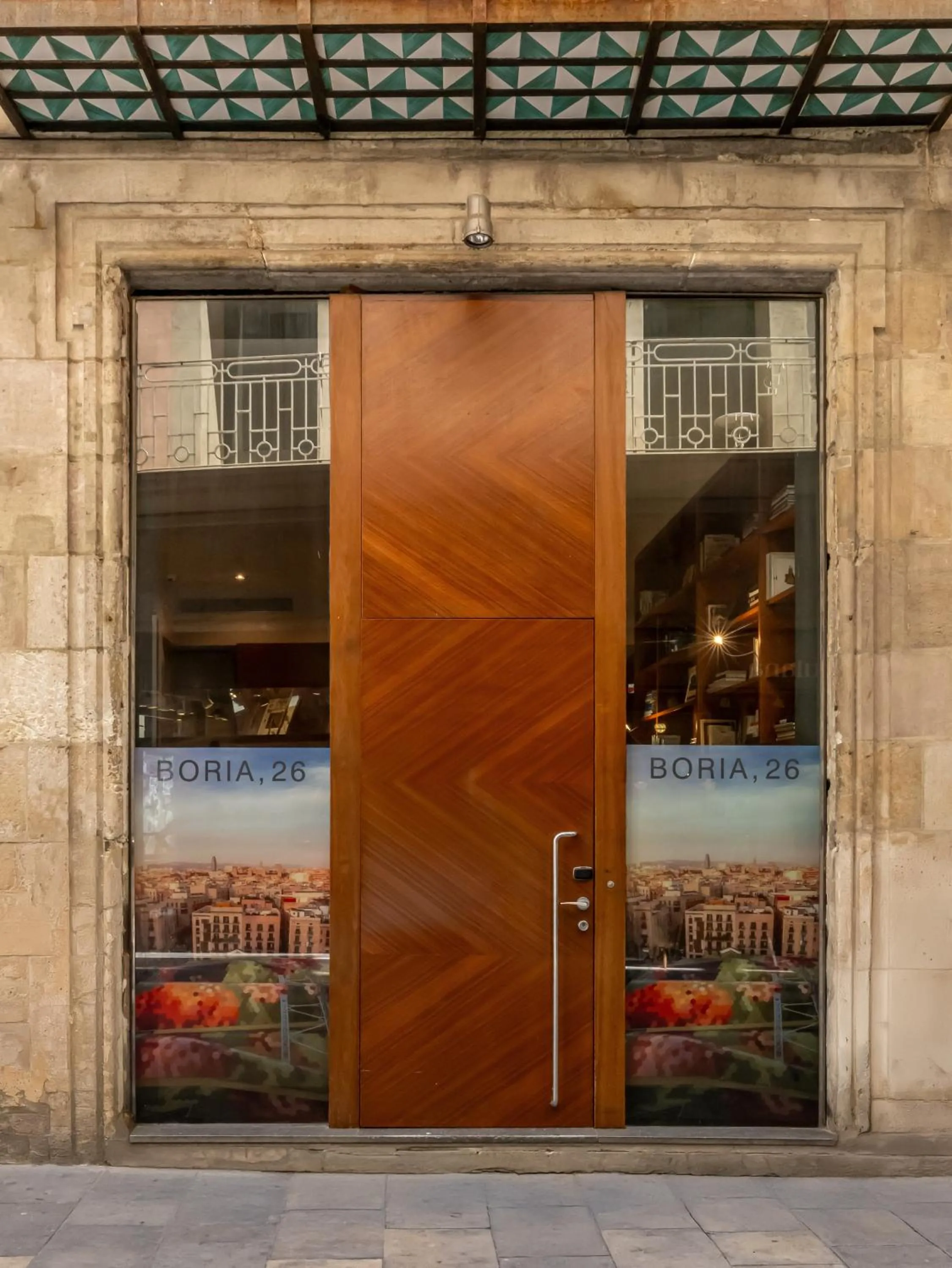 Facade/entrance in Mercer House Bòria BCN
