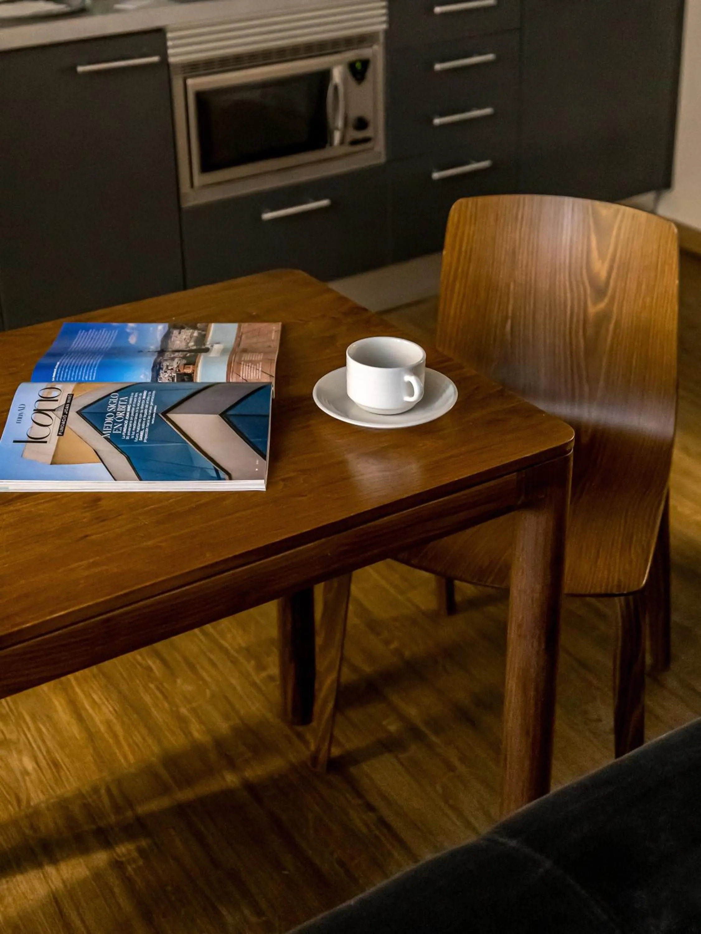 Seating area in Mercer House Bòria BCN