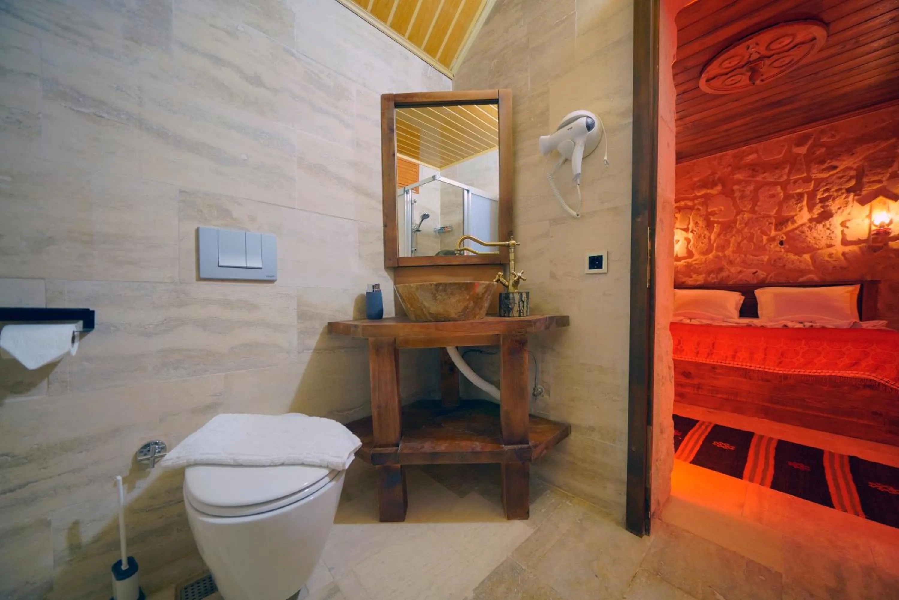 Shower in Babili Cappadocia Cave