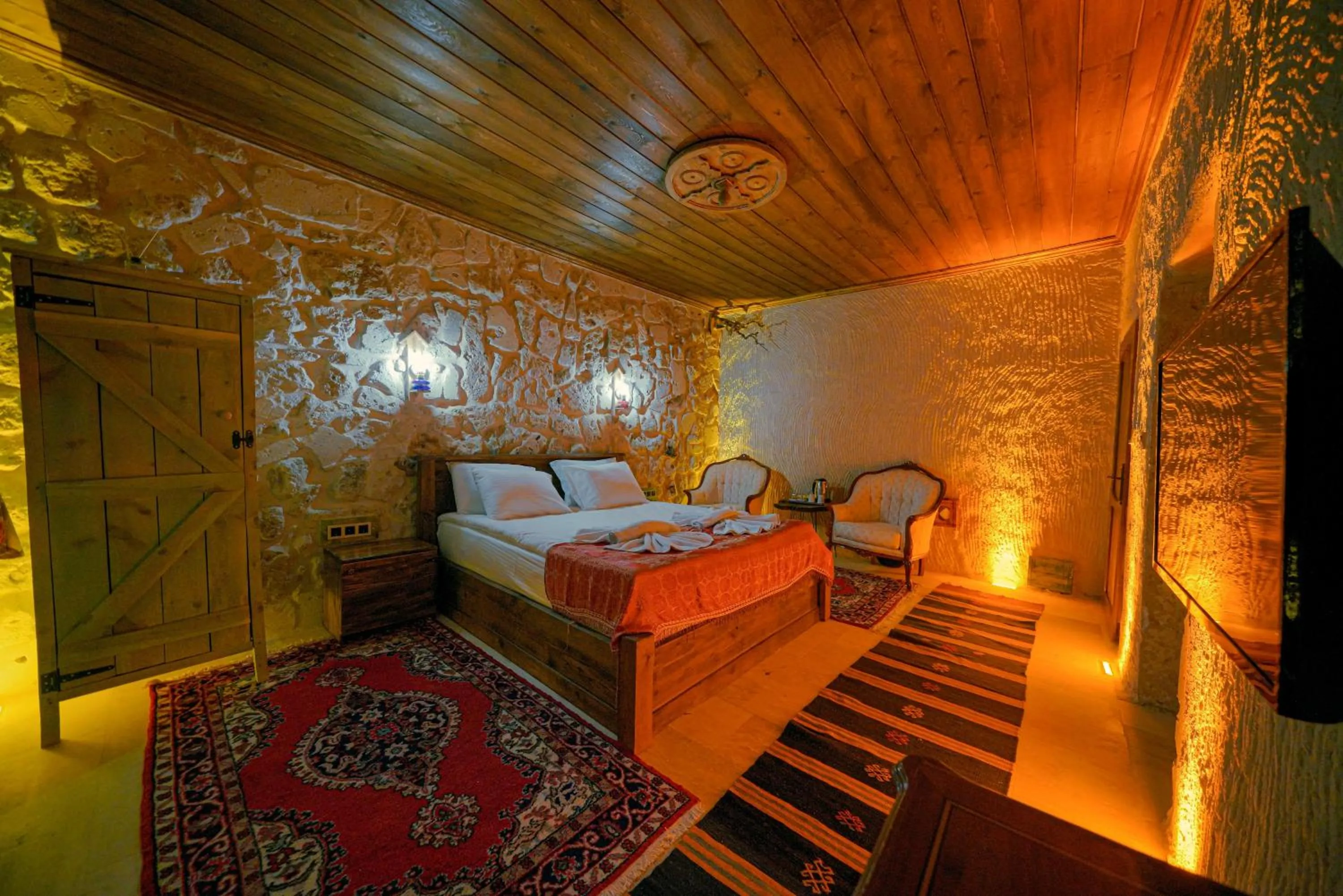 Bed in Babili Cappadocia Cave