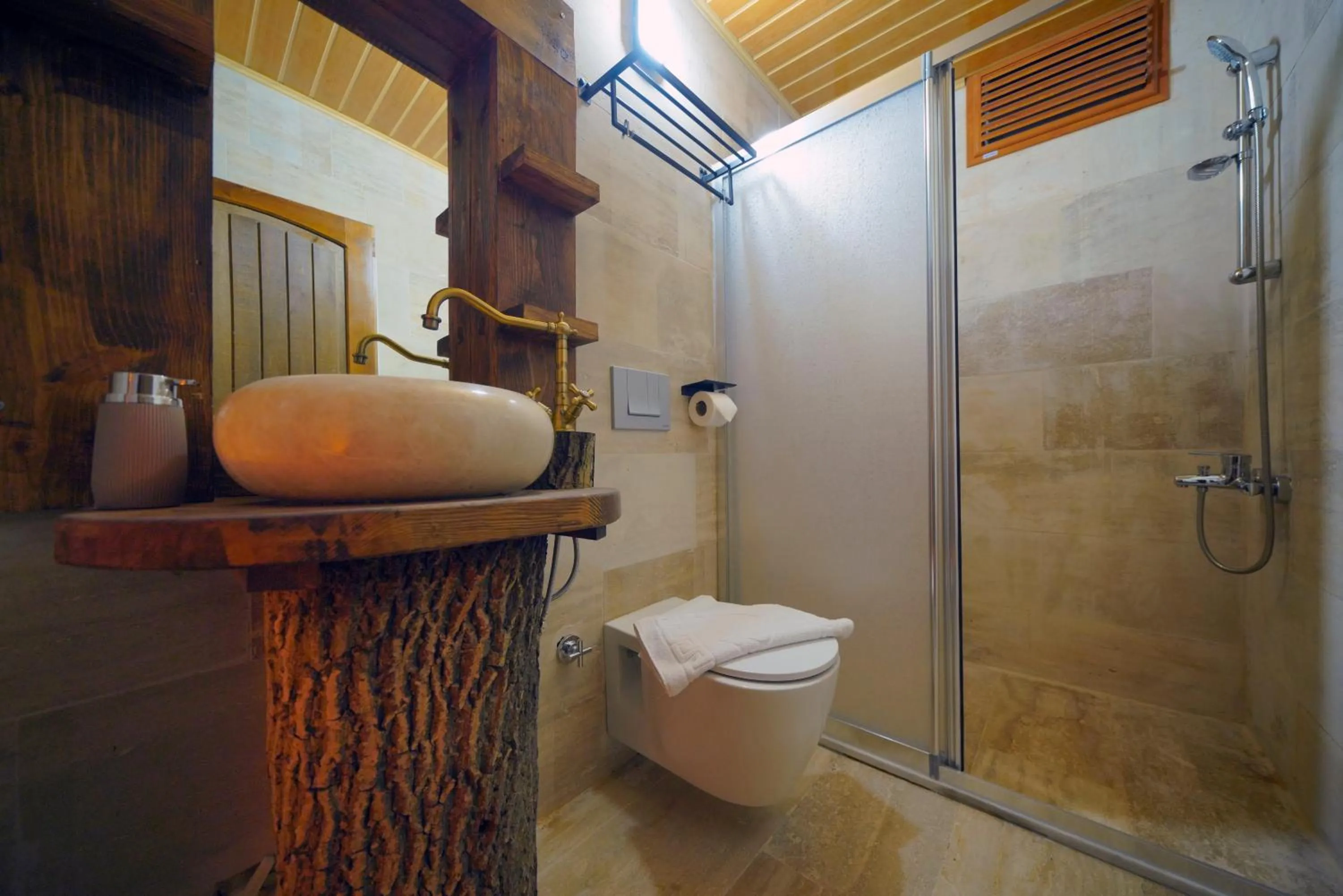 Shower in Babili Cappadocia Cave