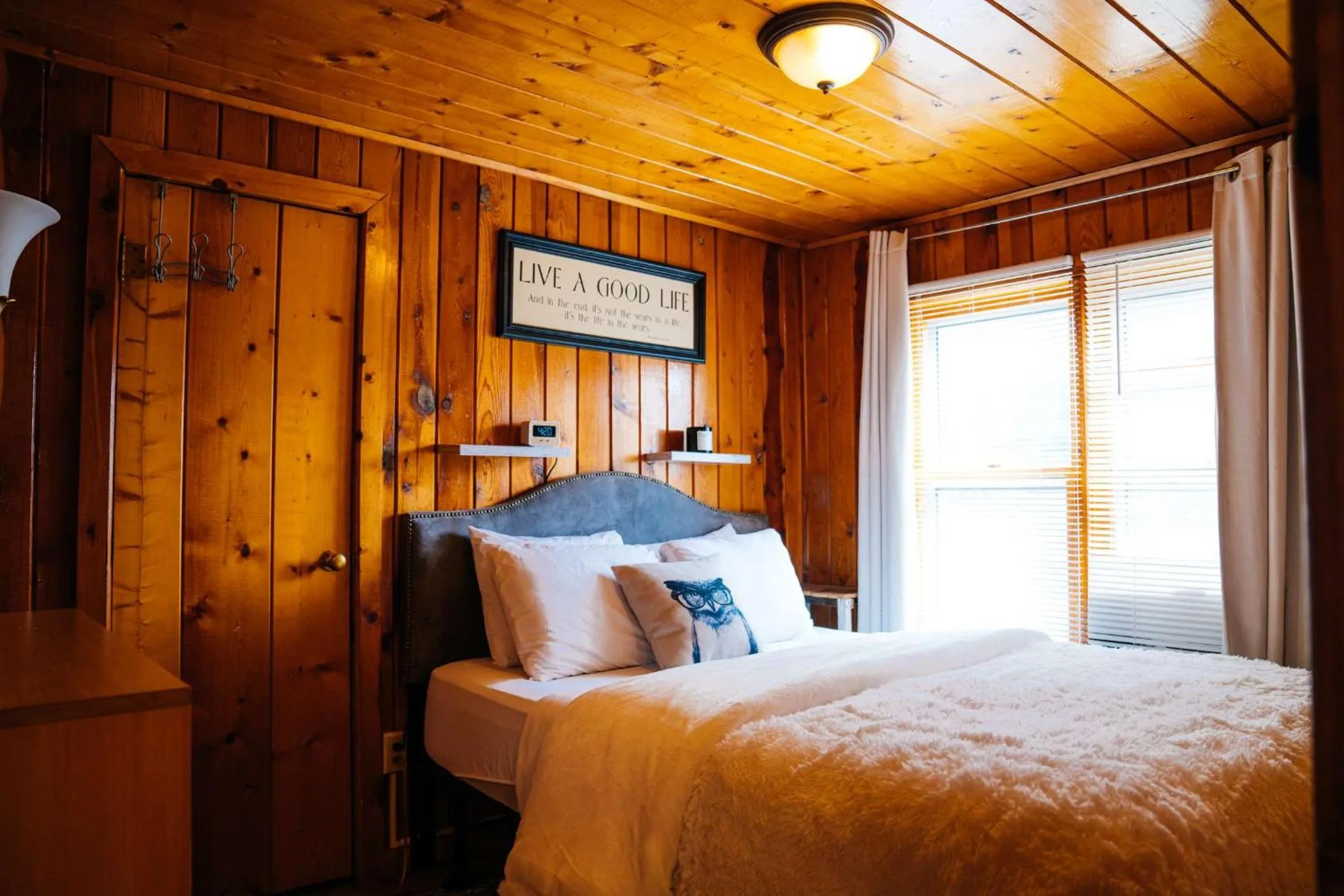 Bedroom, Bed in Lodge at Poncha Springs