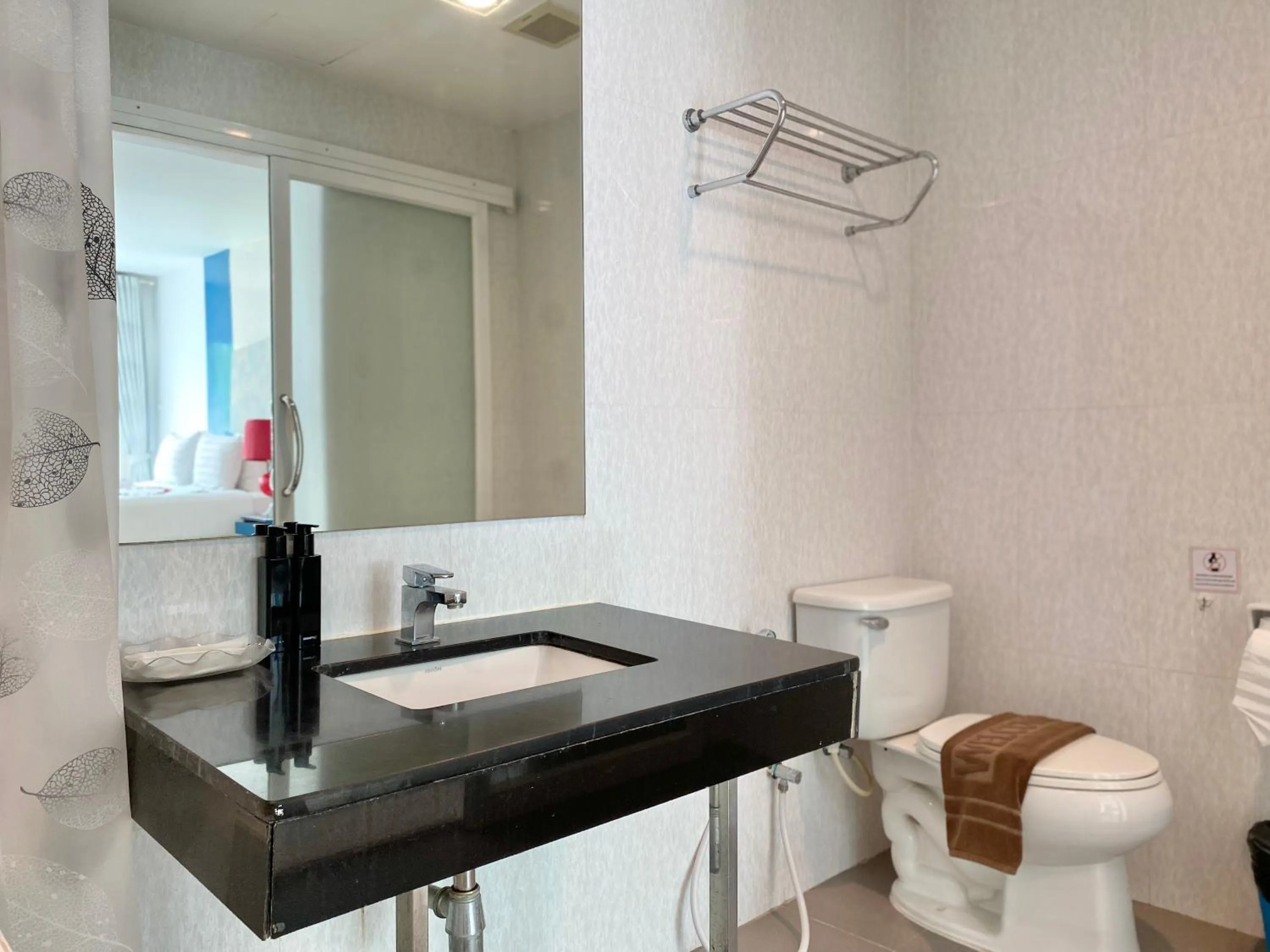 Toilet in Patong Platinum