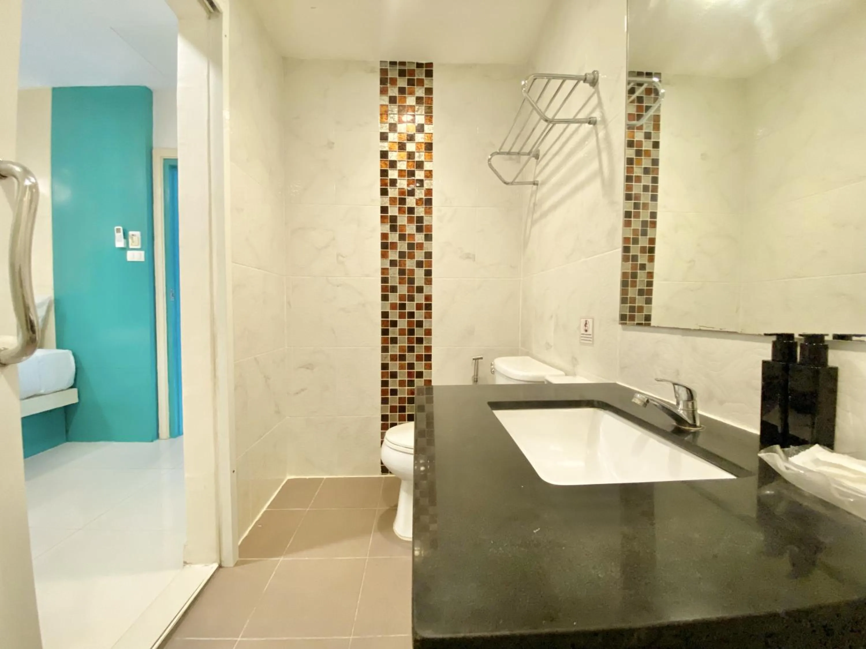 Shower in Patong Platinum
