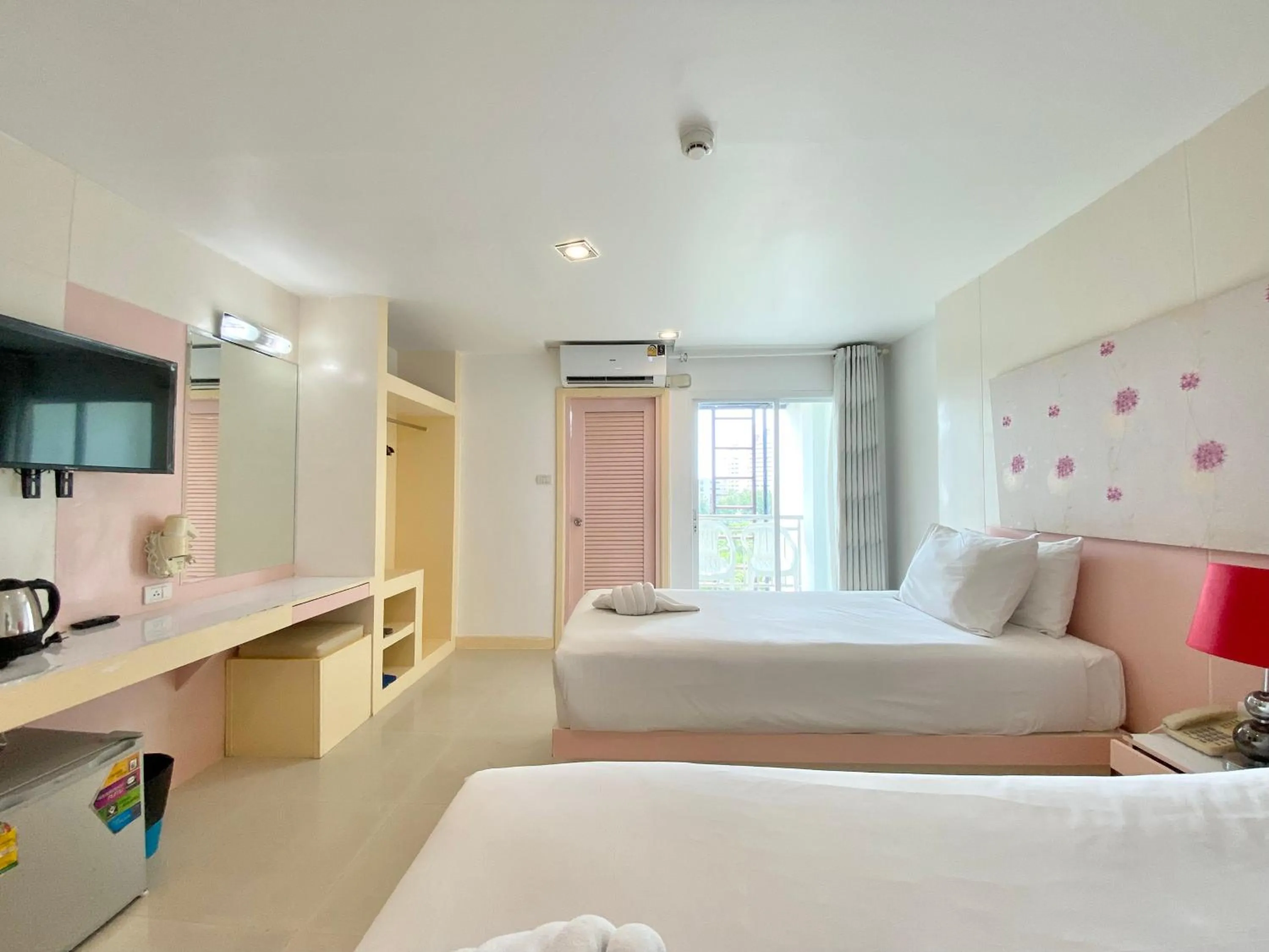 TV and multimedia, Bed in Patong Platinum