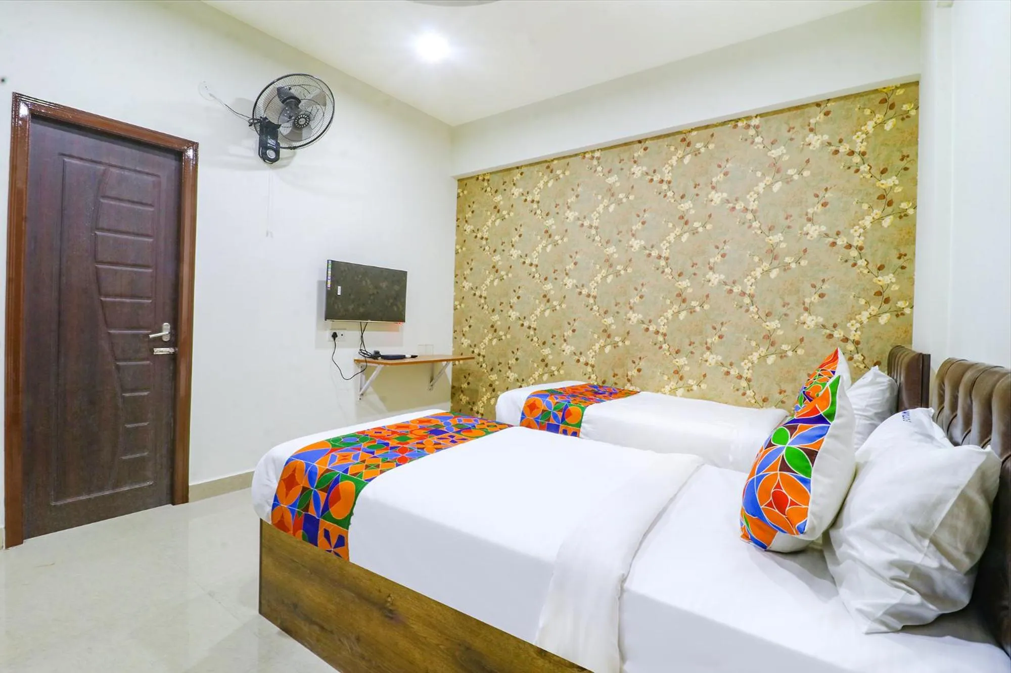 Photo of the whole room, Bed in FabHotel E City Inn - 3km from Infosys Campus
