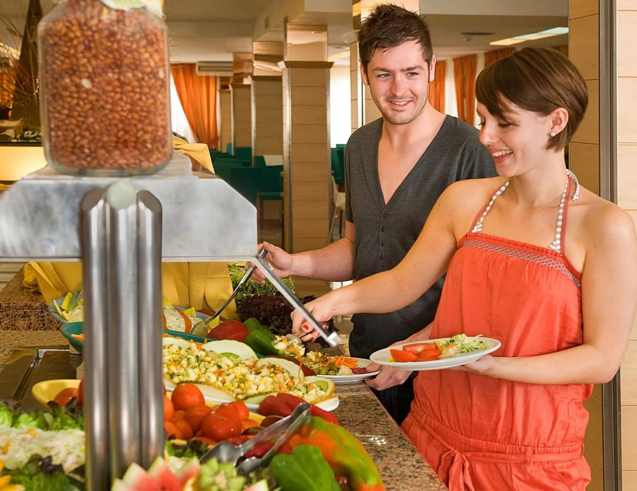 Restaurant/places to eat in HSM Calas Park