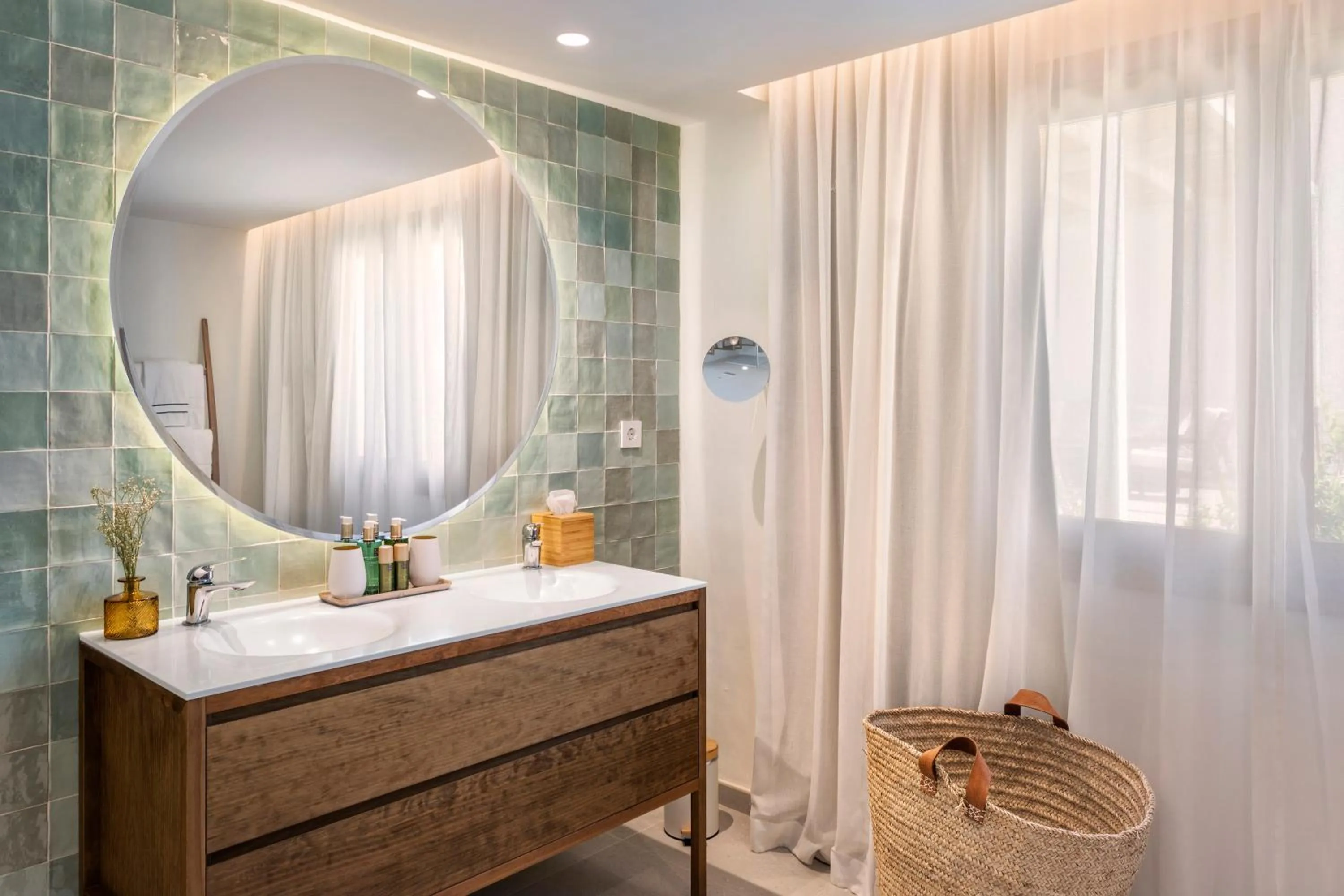 Bathroom in Meliá Zahara Resort & Villas