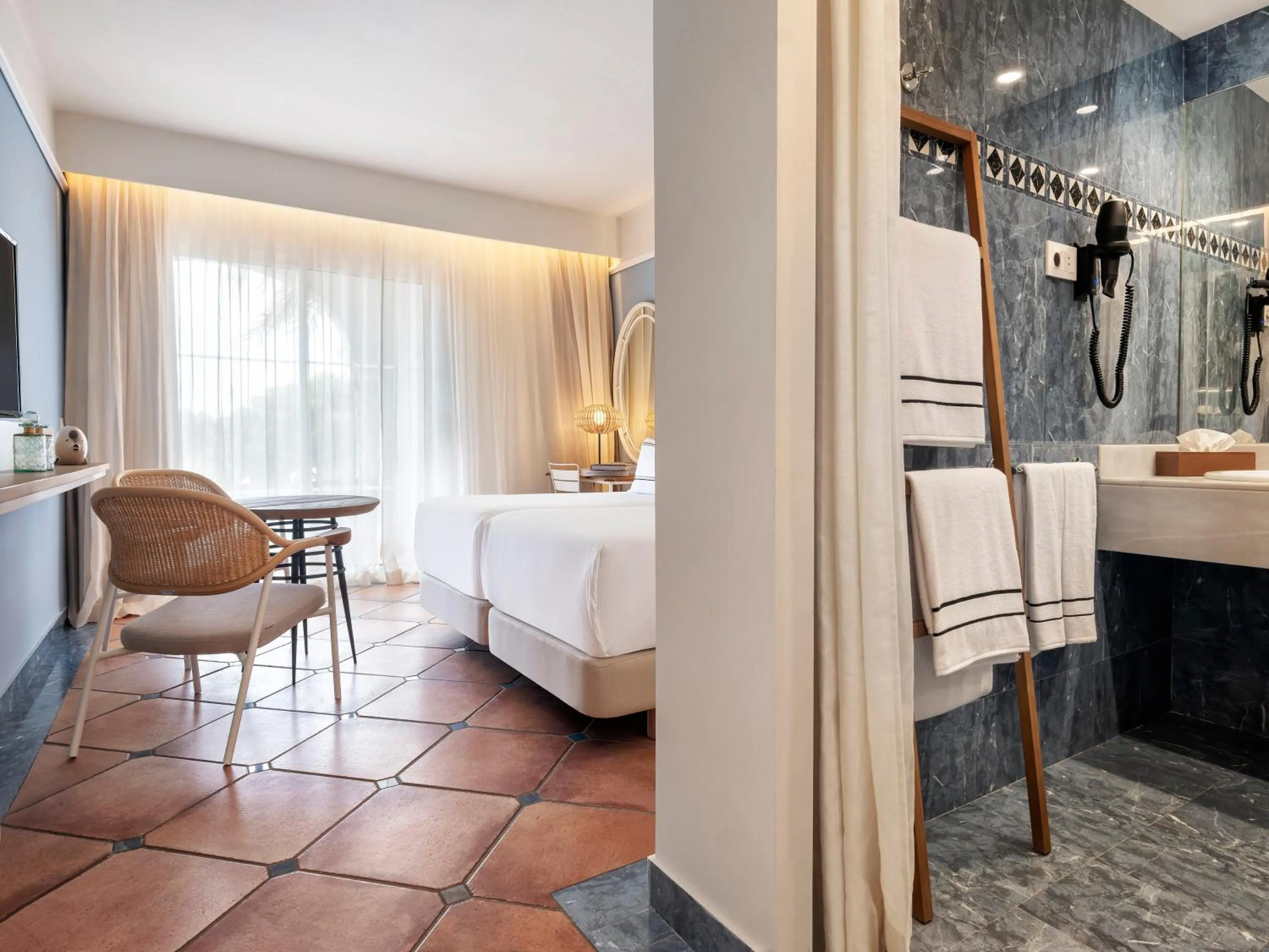 Bedroom, Bed in Meliá Zahara Resort & Villas