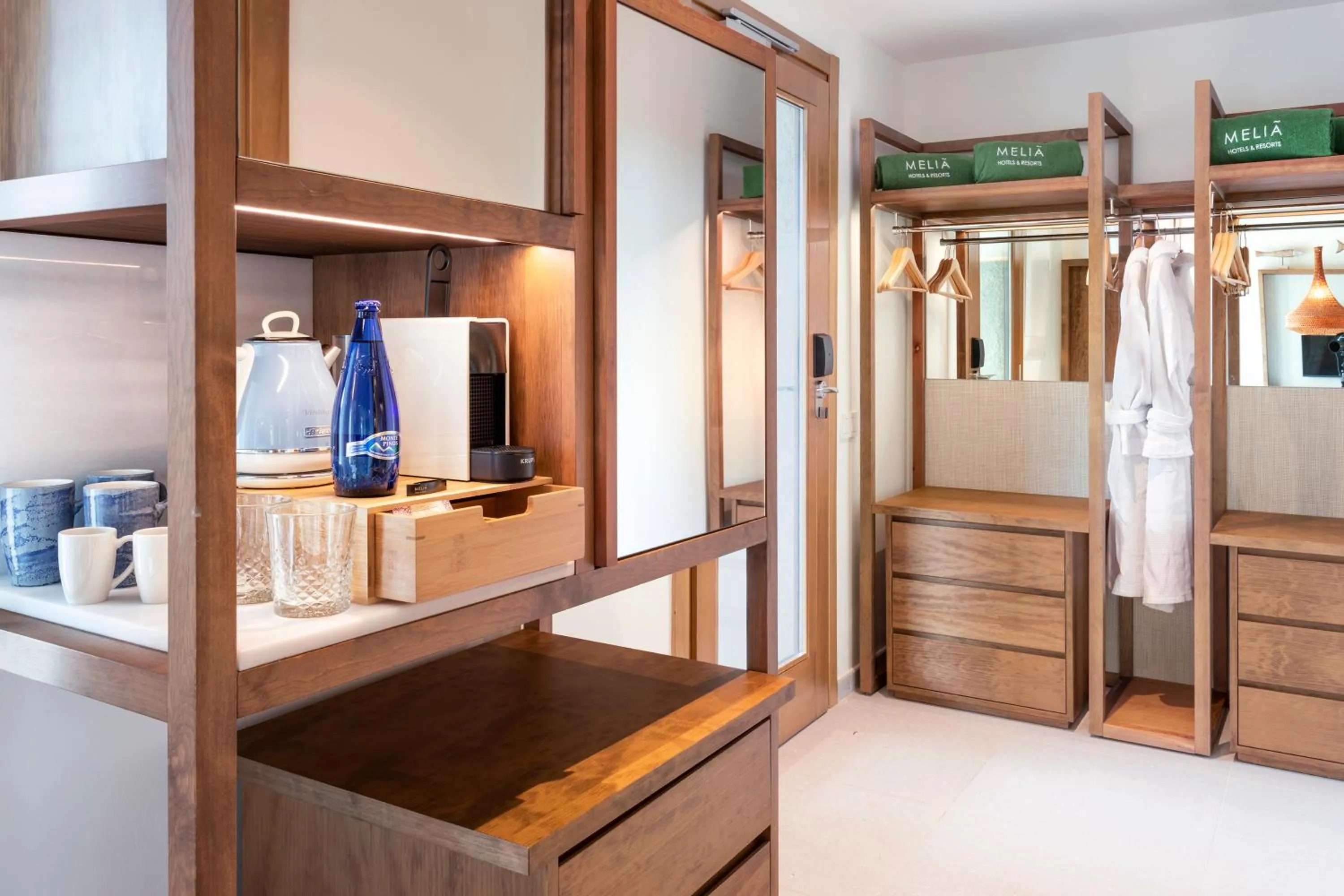 Bed in Meliá Zahara Resort & Villas