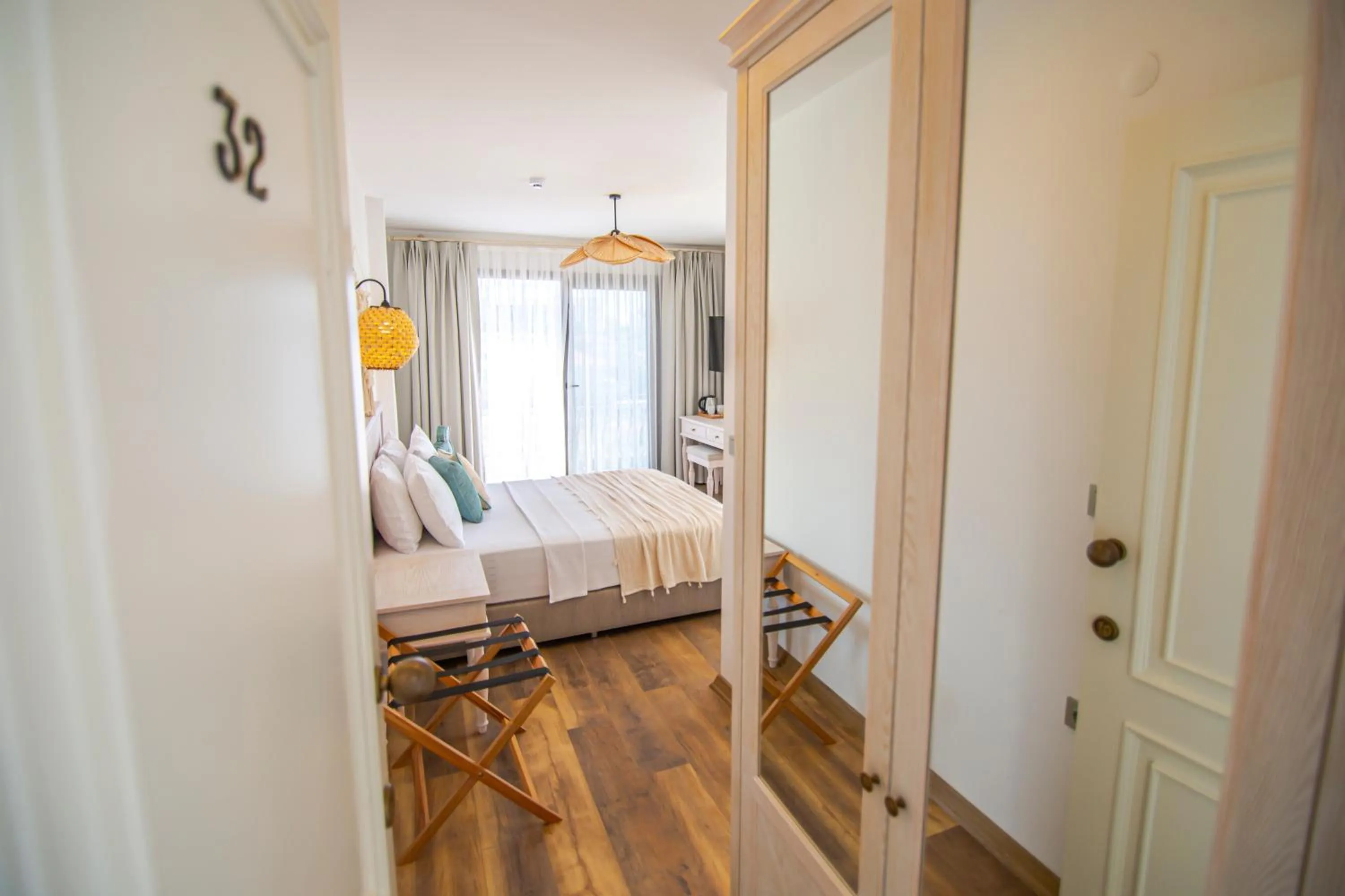 wardrobe in SOL DE VERANO OTEL