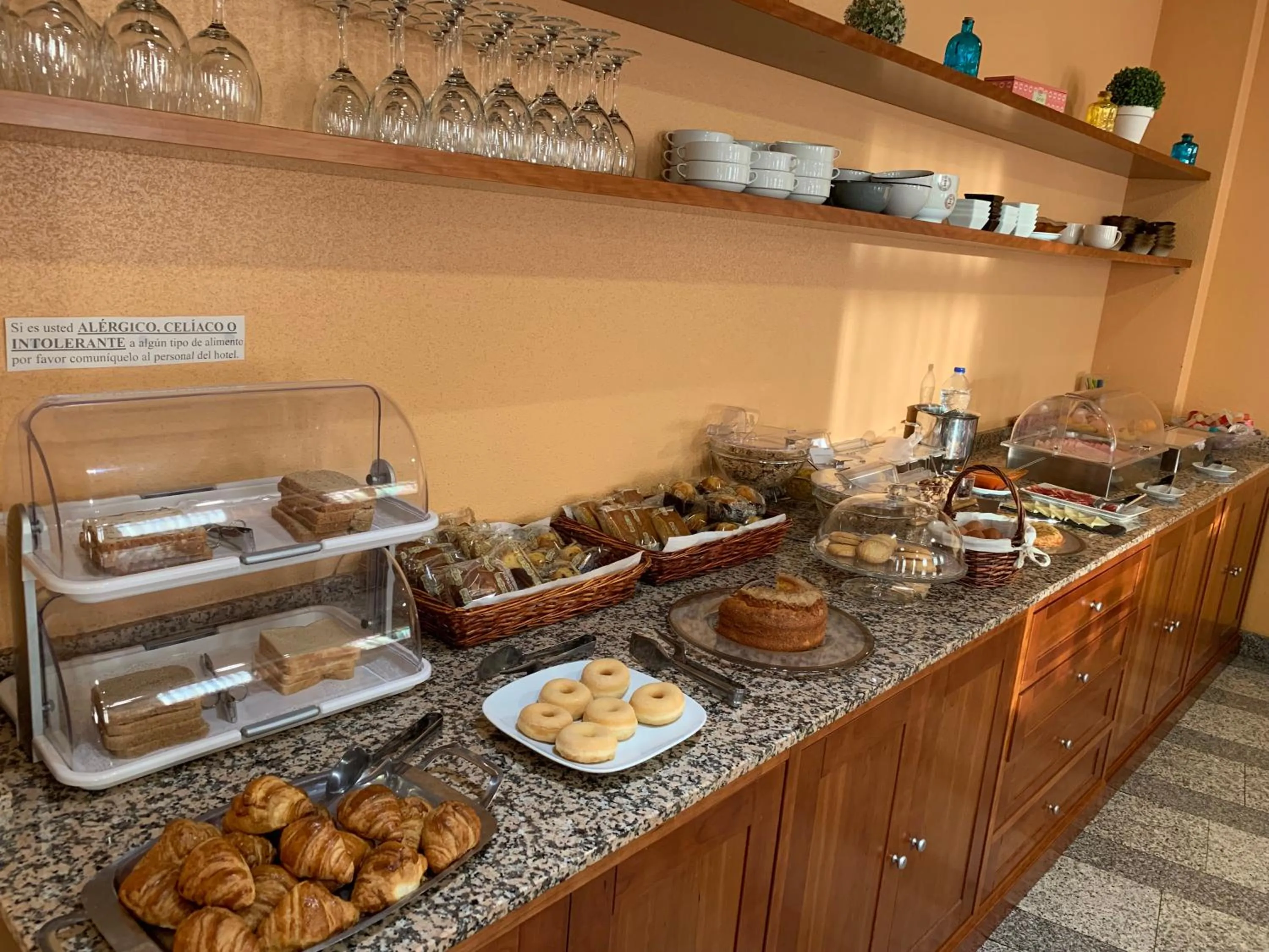 Breakfast in Hotel Palacio Congresos