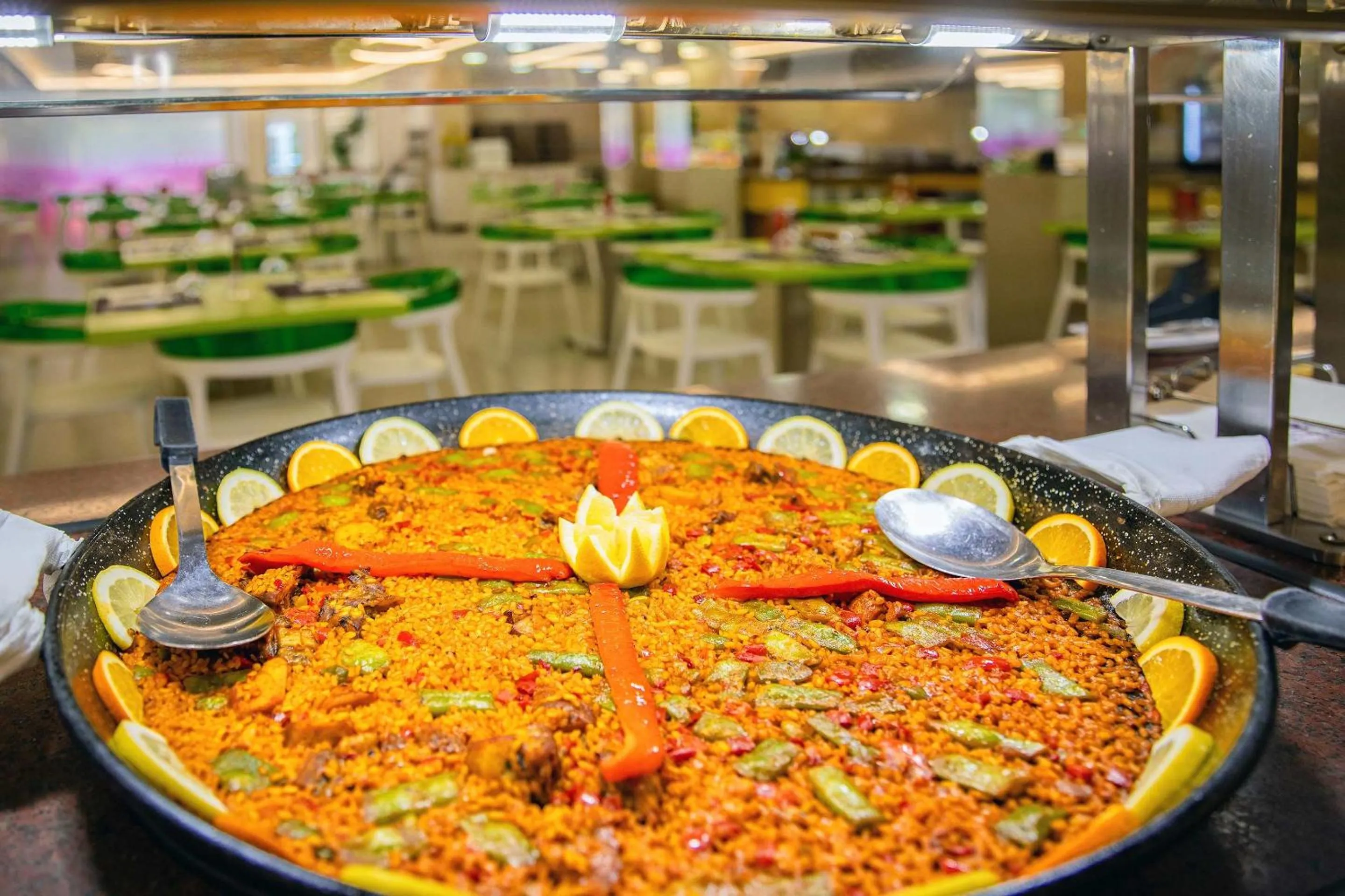 Restaurant/places to eat in Hotel Servigroup Romana