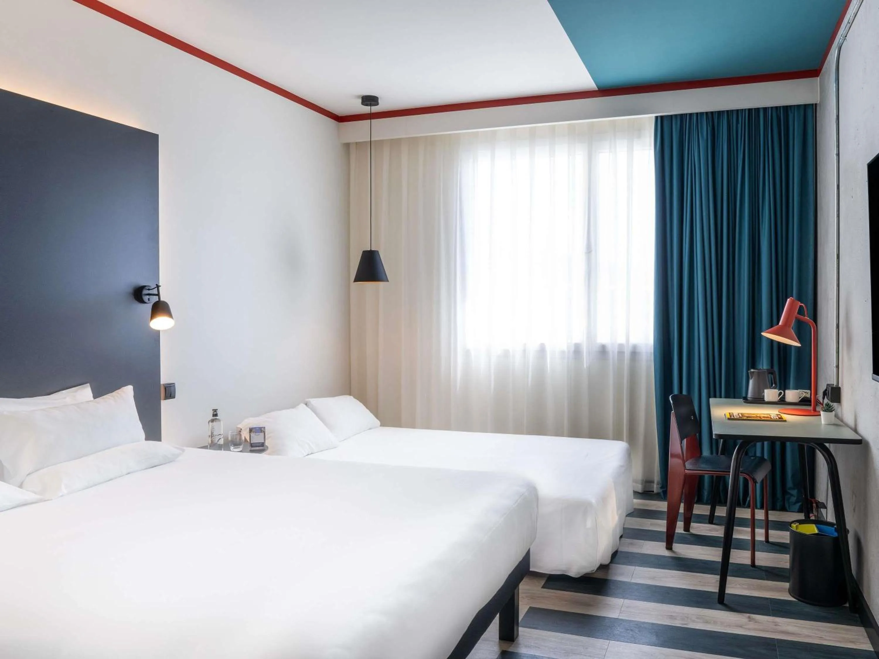 Bedroom, Bed in ibis Styles Barcelona Sant Joan Despi