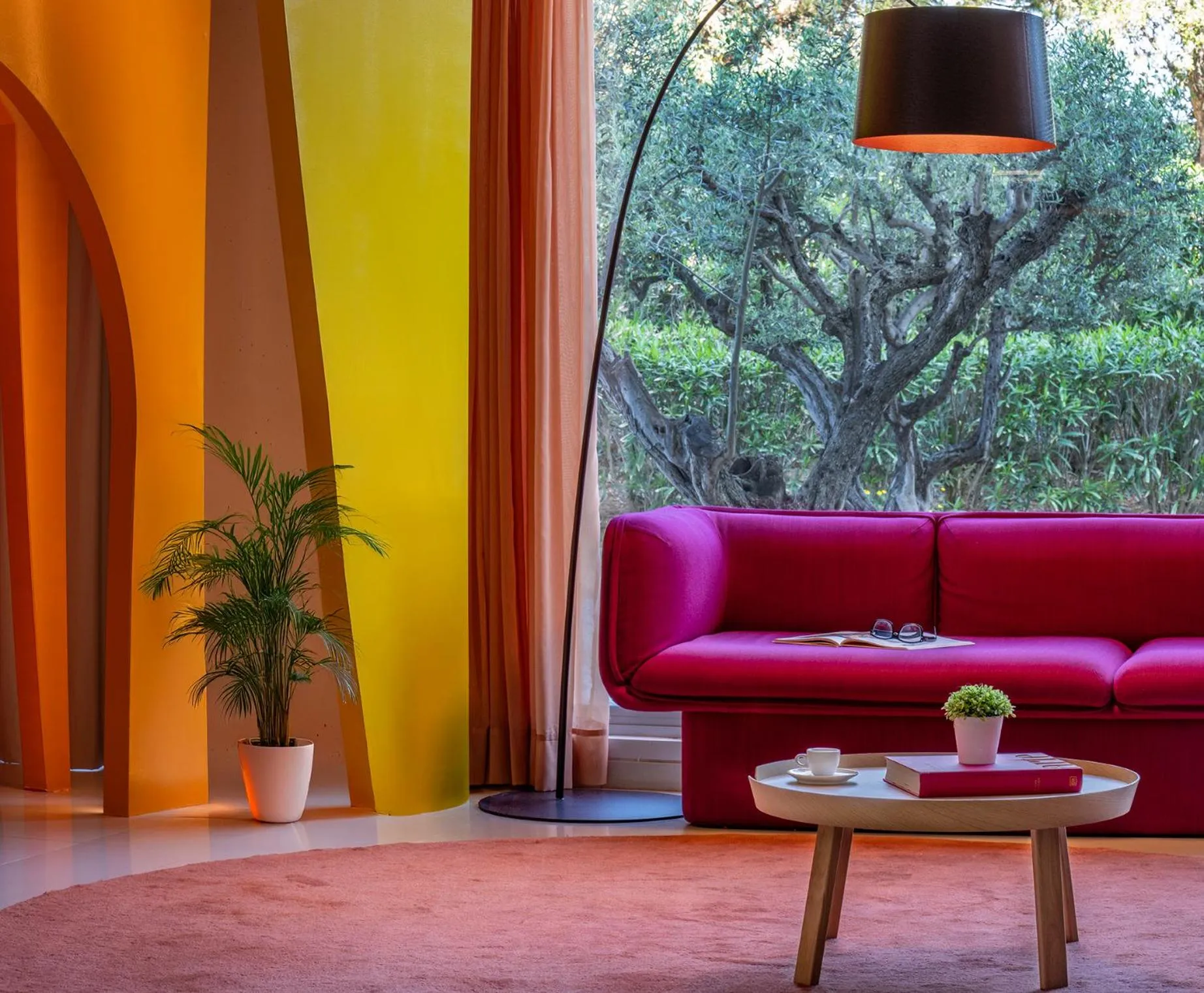 Seating area in ibis Styles Barcelona Sant Joan Despi