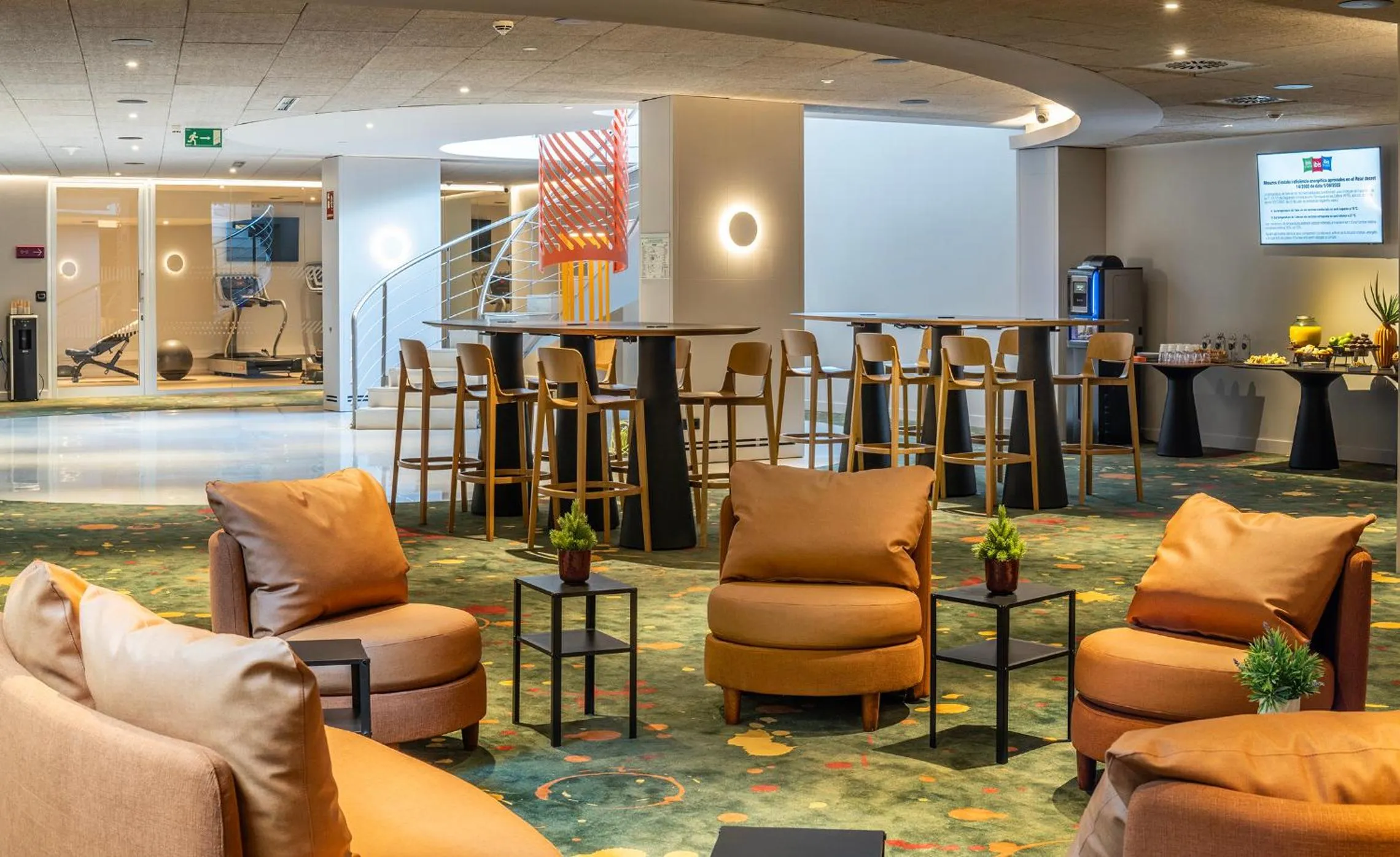 Seating area in ibis Styles Barcelona Sant Joan Despi